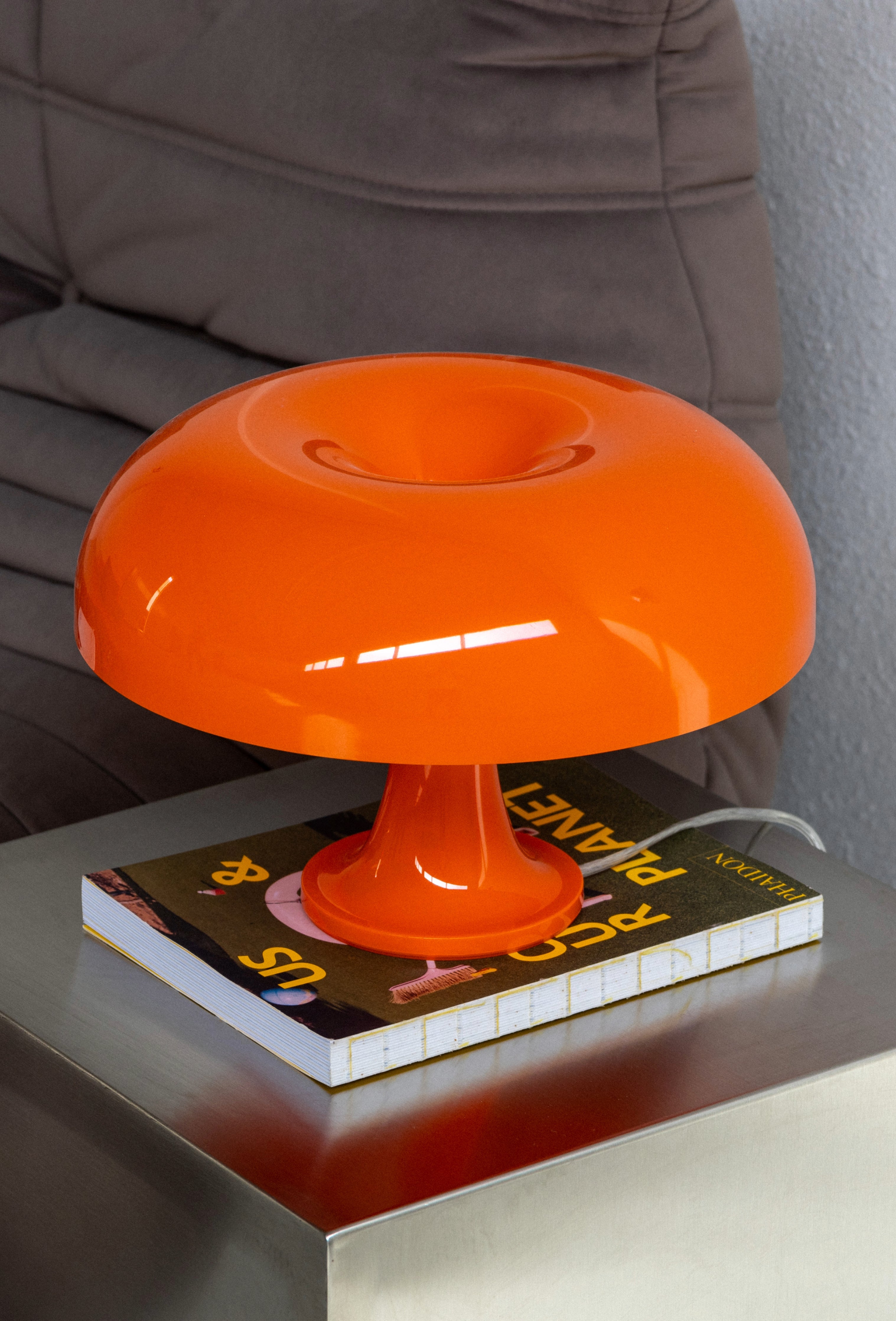Mushroom lamp - Forma - UAE - 3