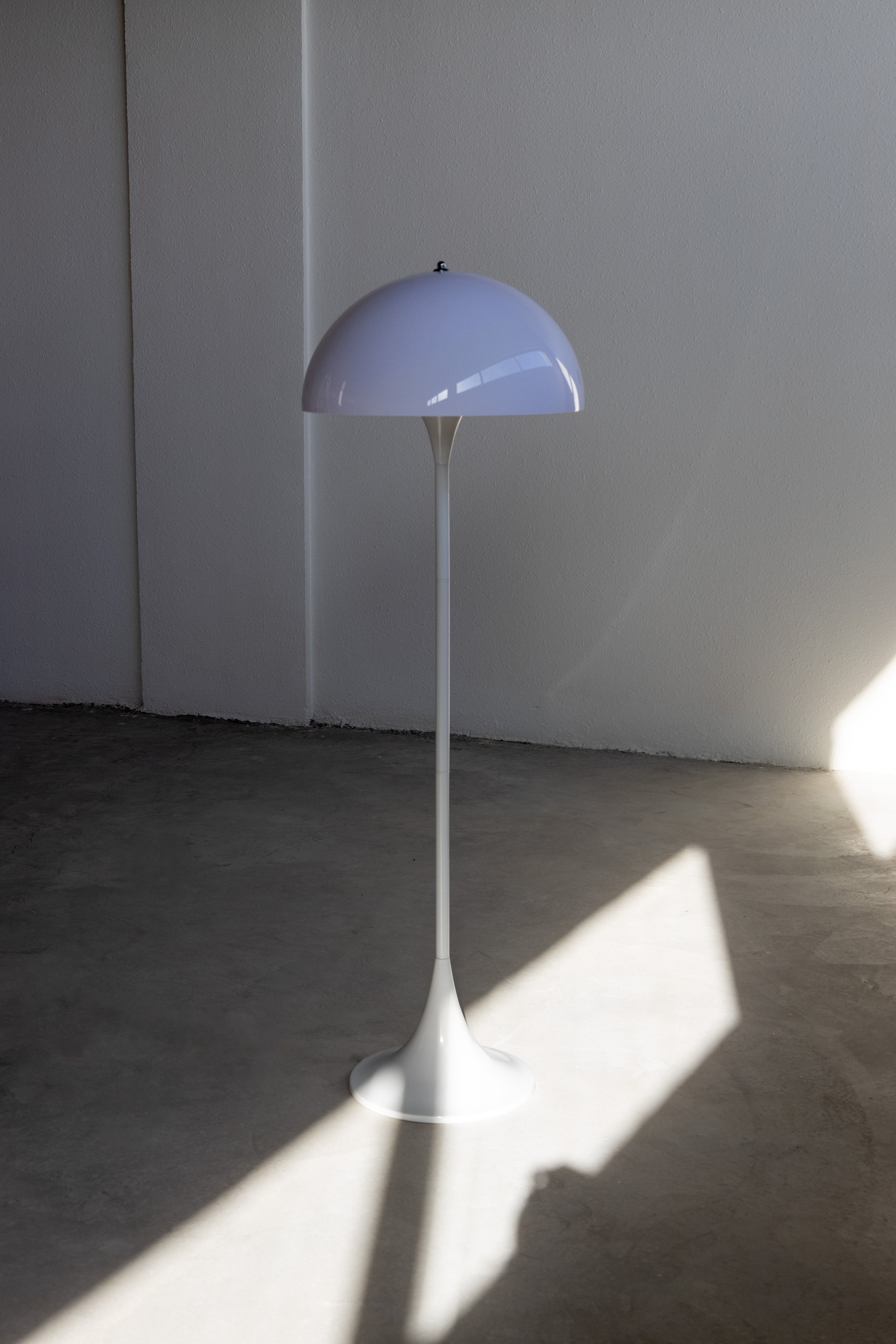 Panthella floor lamp - Forma - UAE - 1