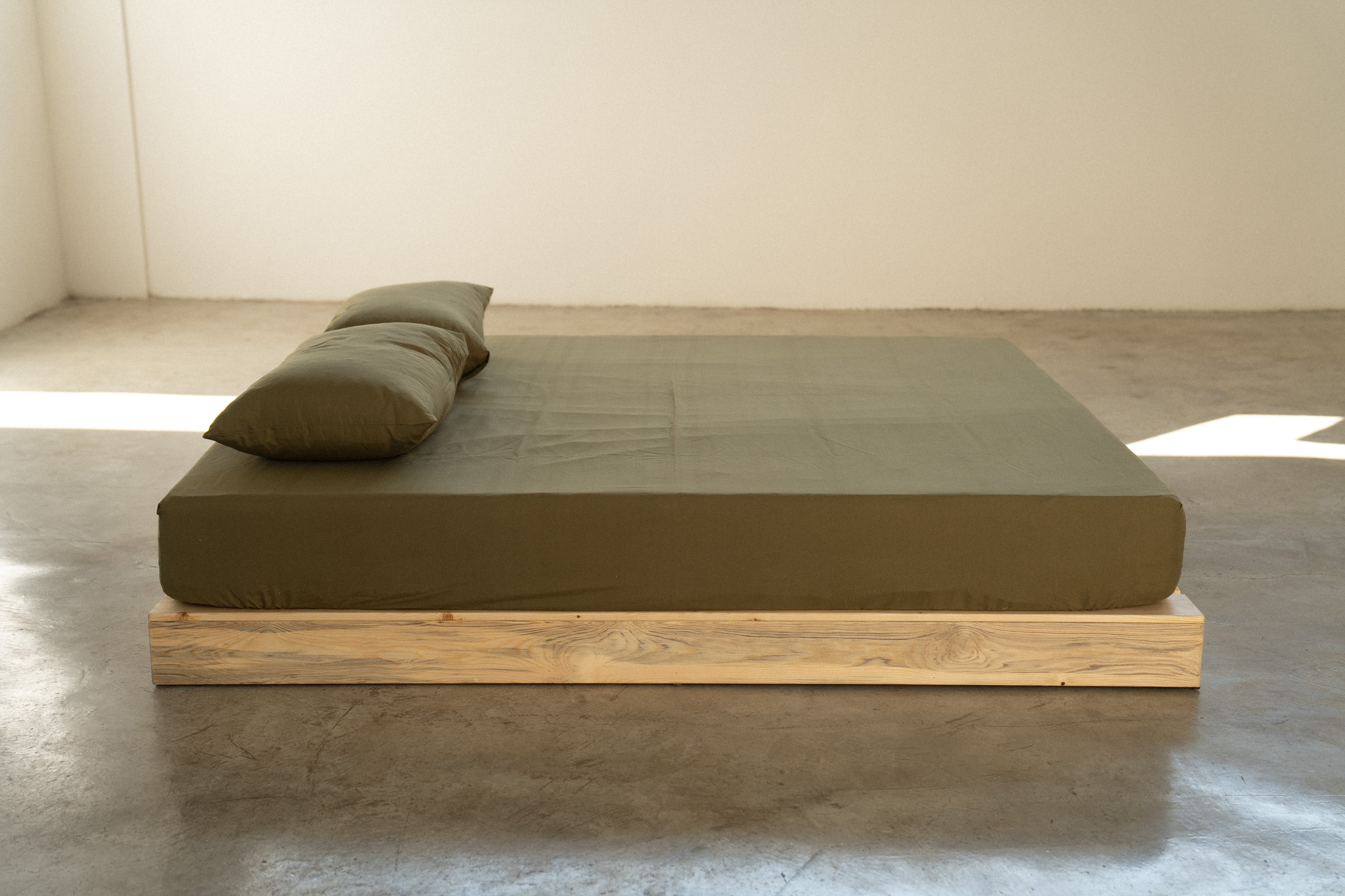 LYNGÖR Bed Modern Scandinavian Bed Frame UAE | Forma