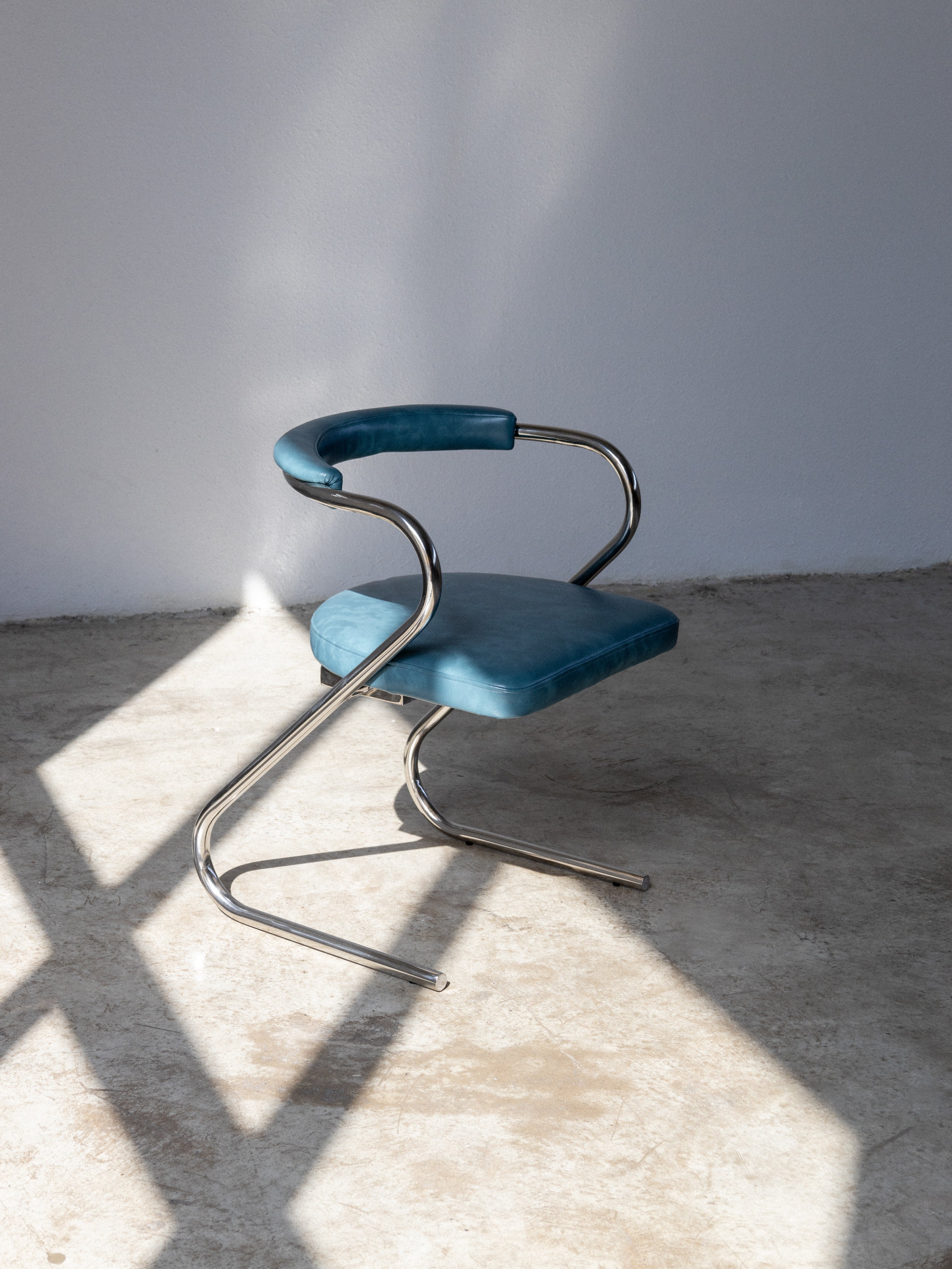Chrome Z Modern Chrome Designer Chair UAE | Forma