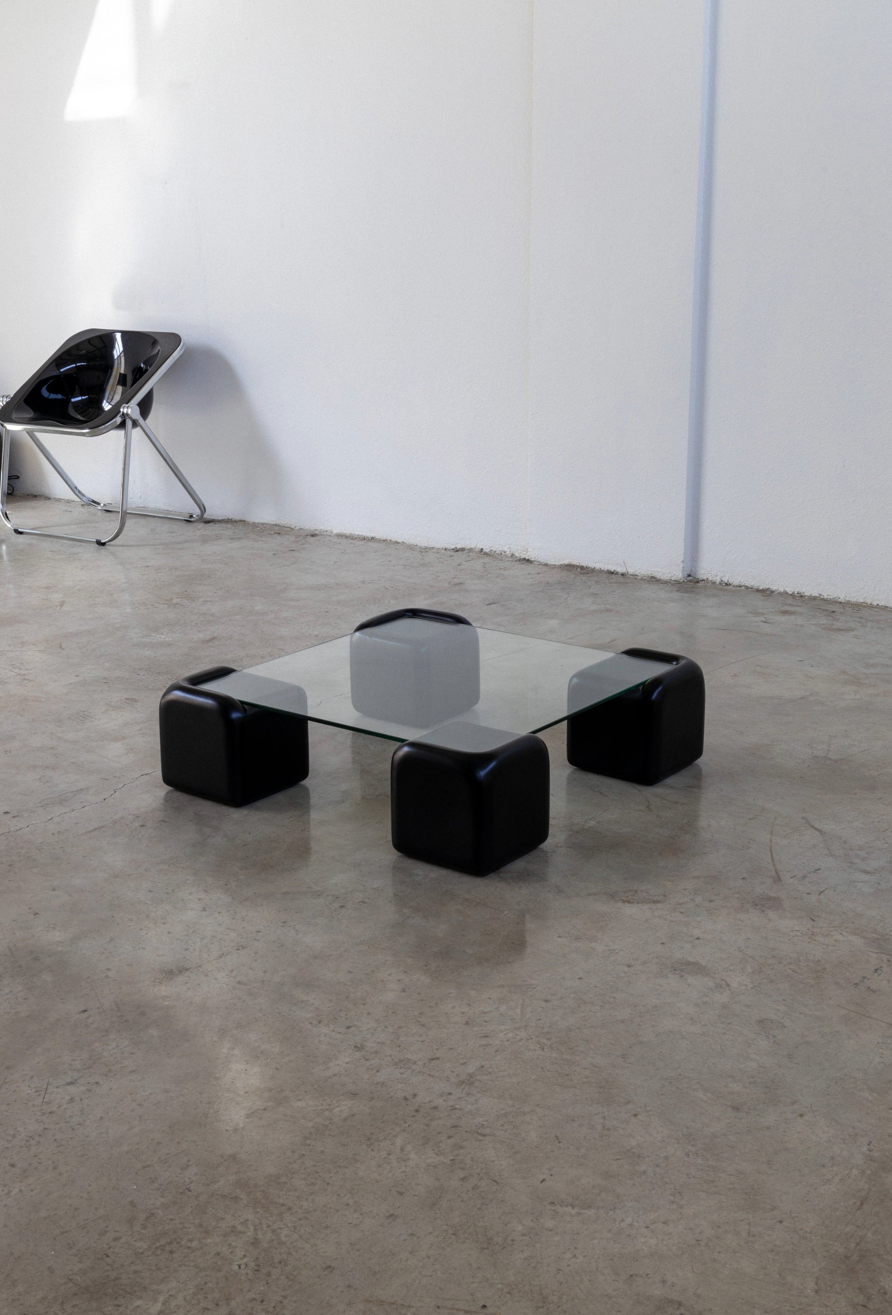 Tavolo Morbido Coffee Table Modern Seating UAE | Forma