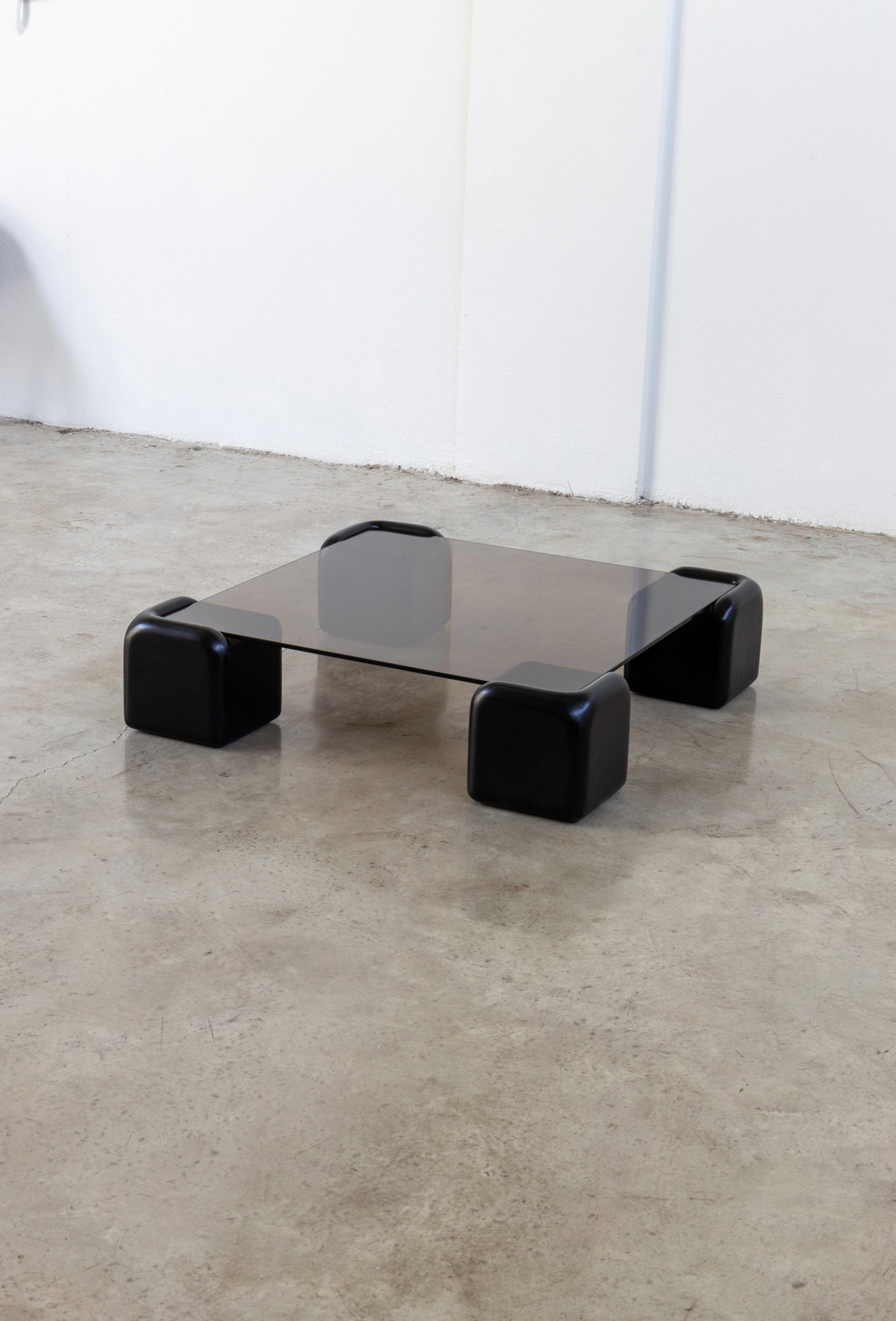 Tavolo Morbido Coffee Table Modern Seating UAE | Forma