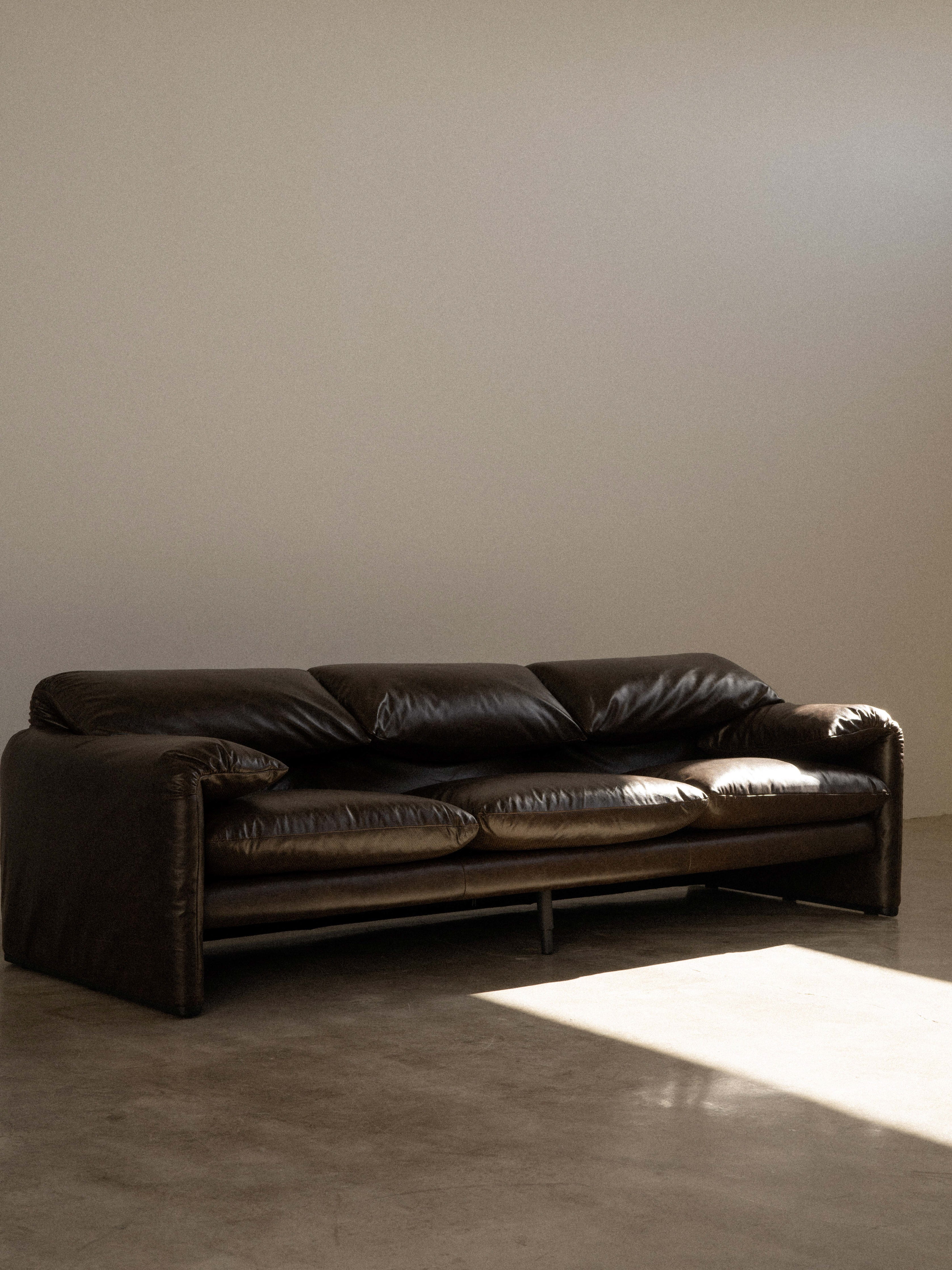 Maralunga Leather Sofa in UAE