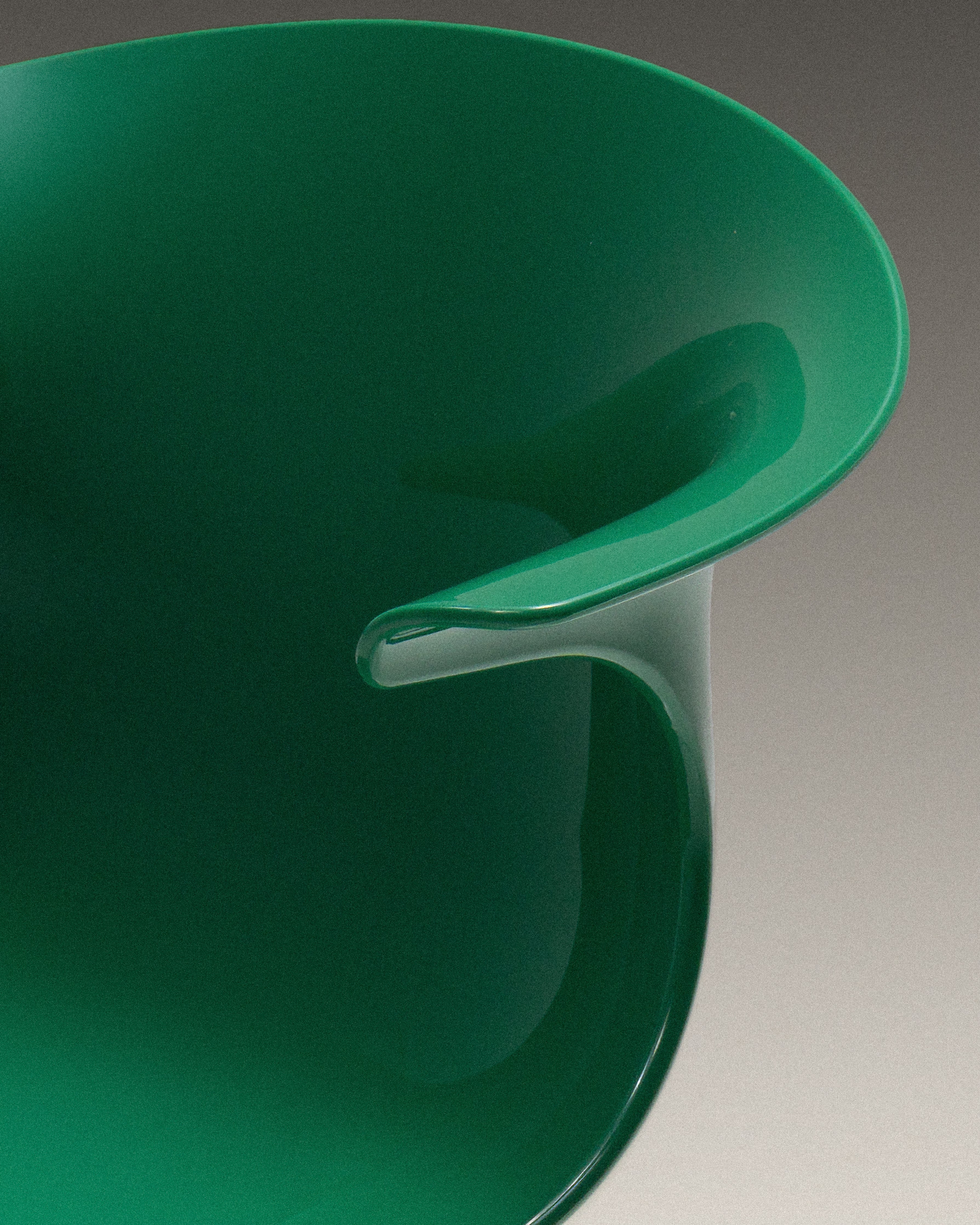 Loop Mono Chair