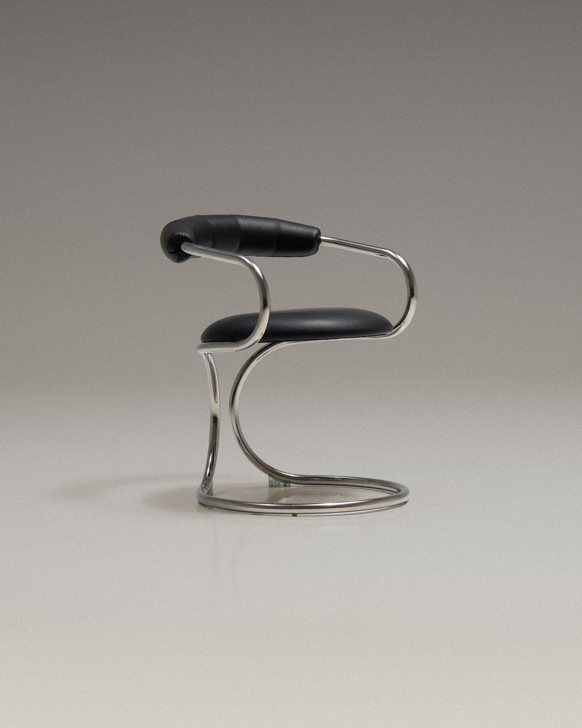 Giotto Stoppino Chair-thumbmail-8