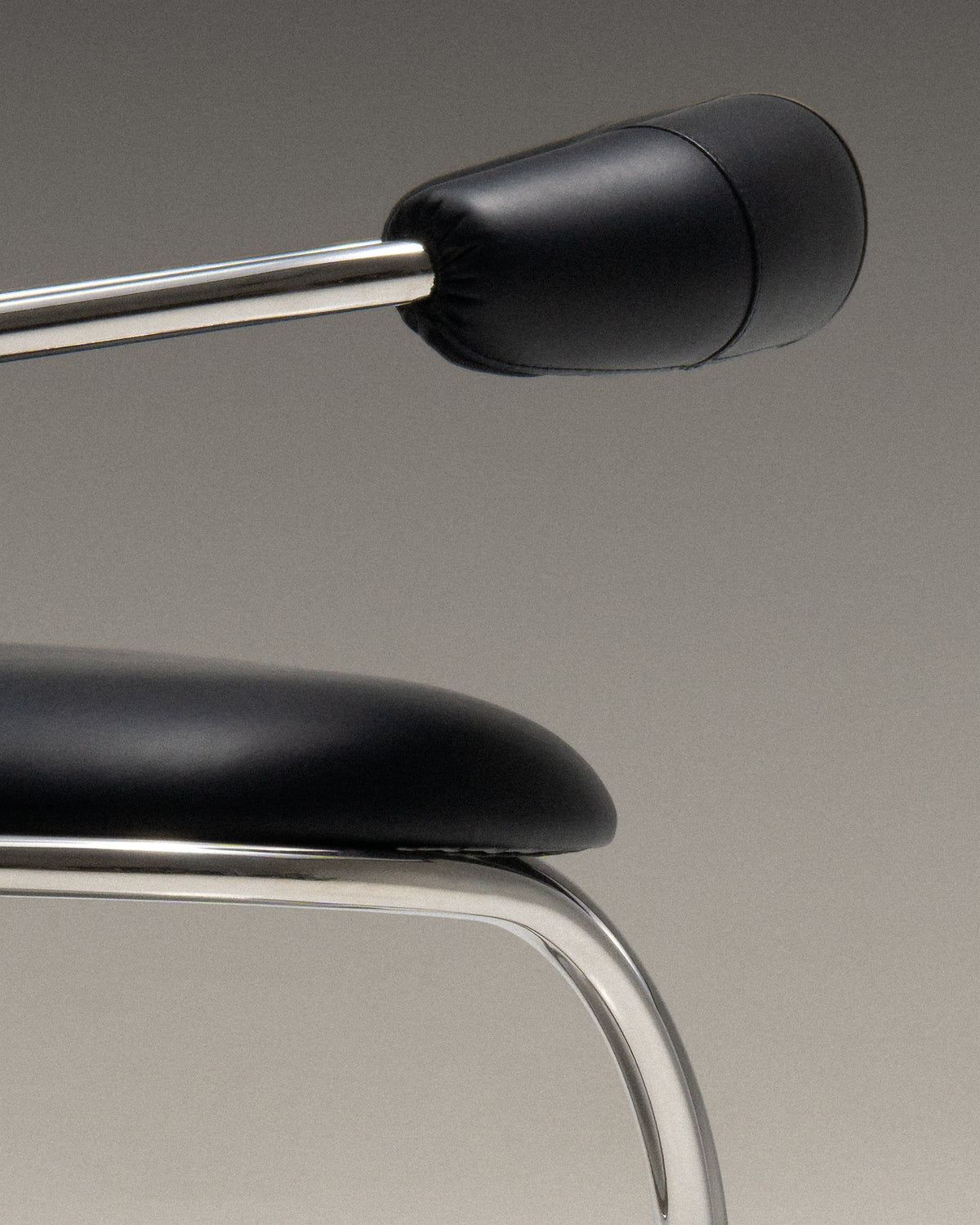 Giotto Stoppino Chair-thumbmail-7
