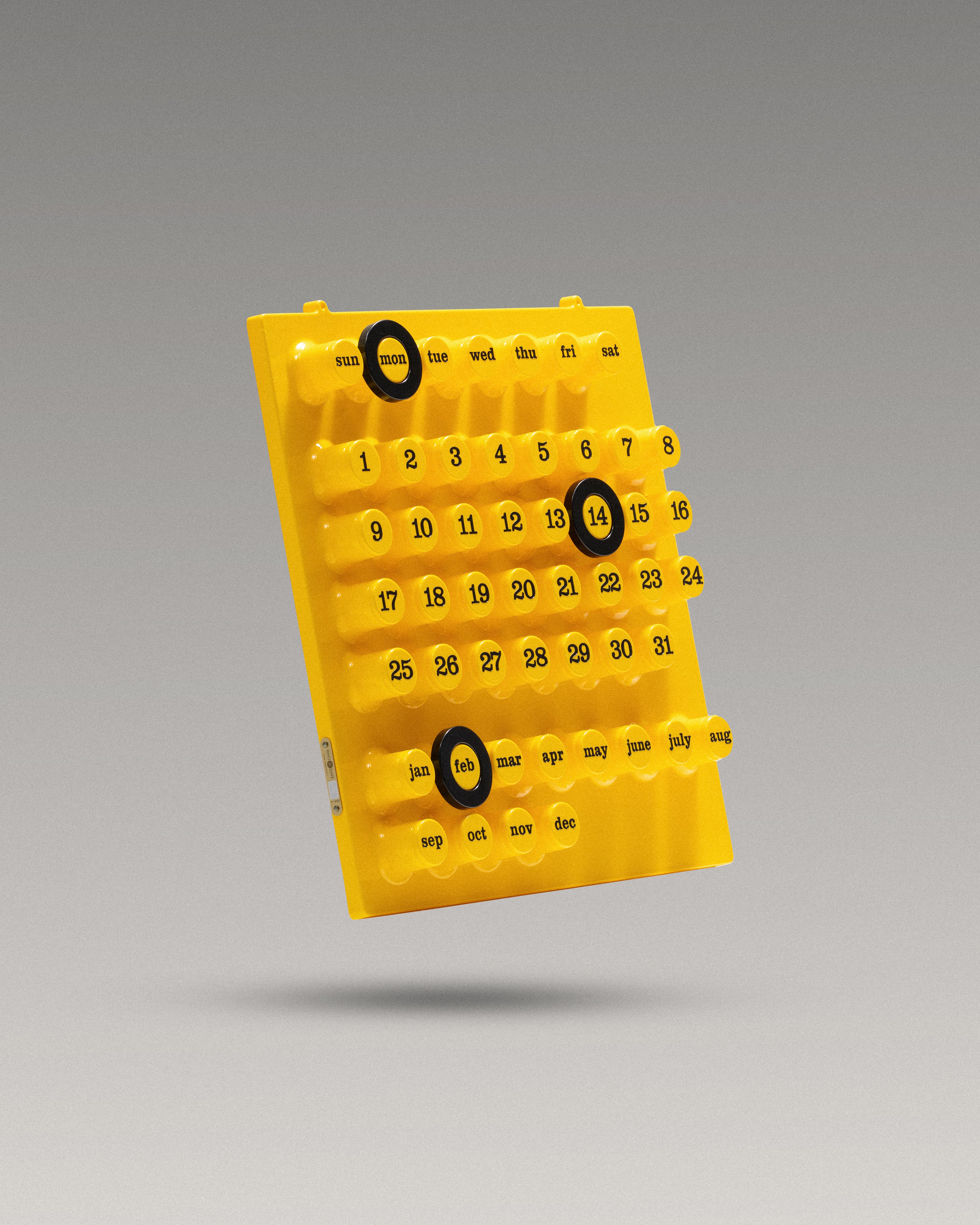 Italian postmodern calendar-thumbmail-6