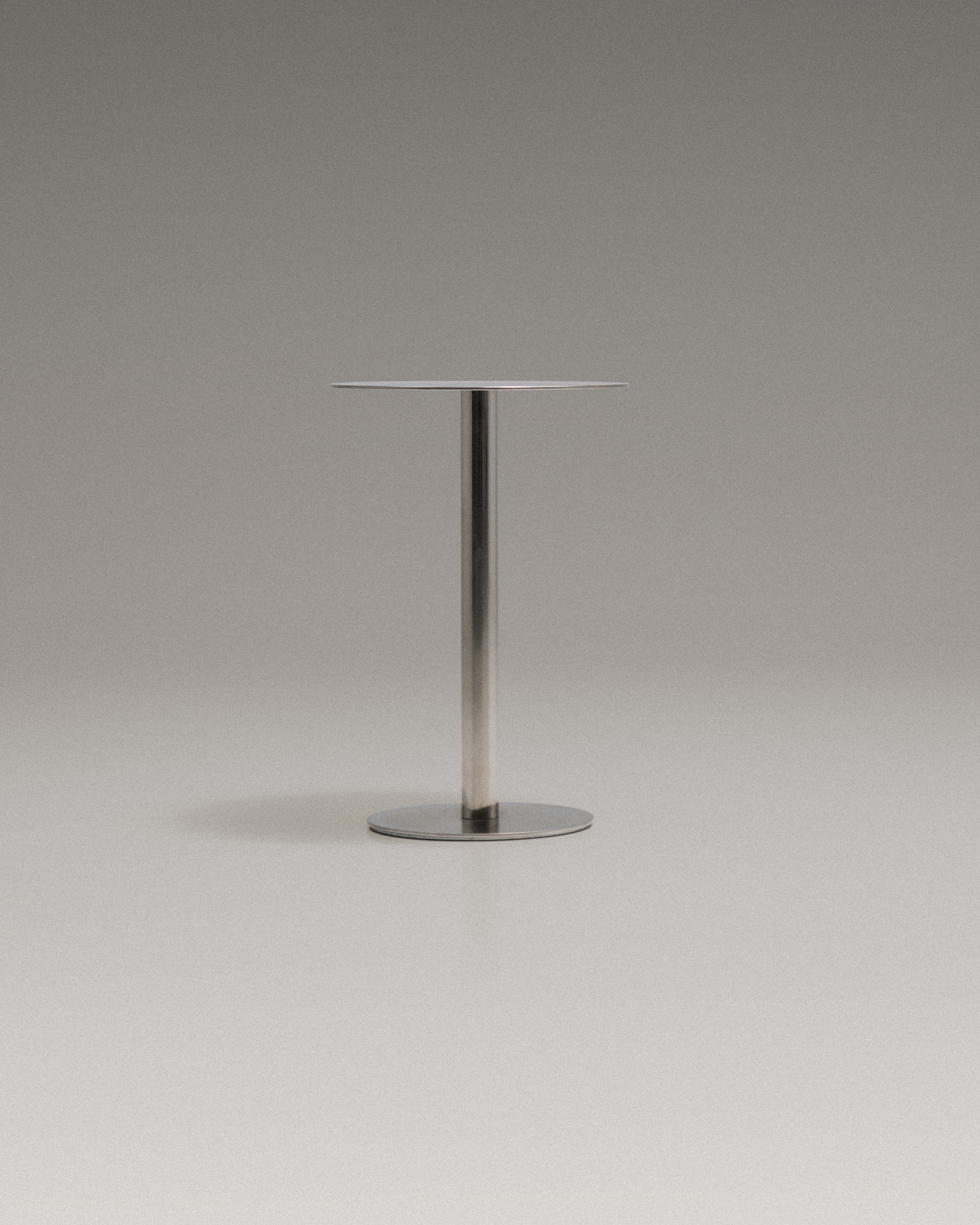 Stainless Steel Round Table-thumbmail-1