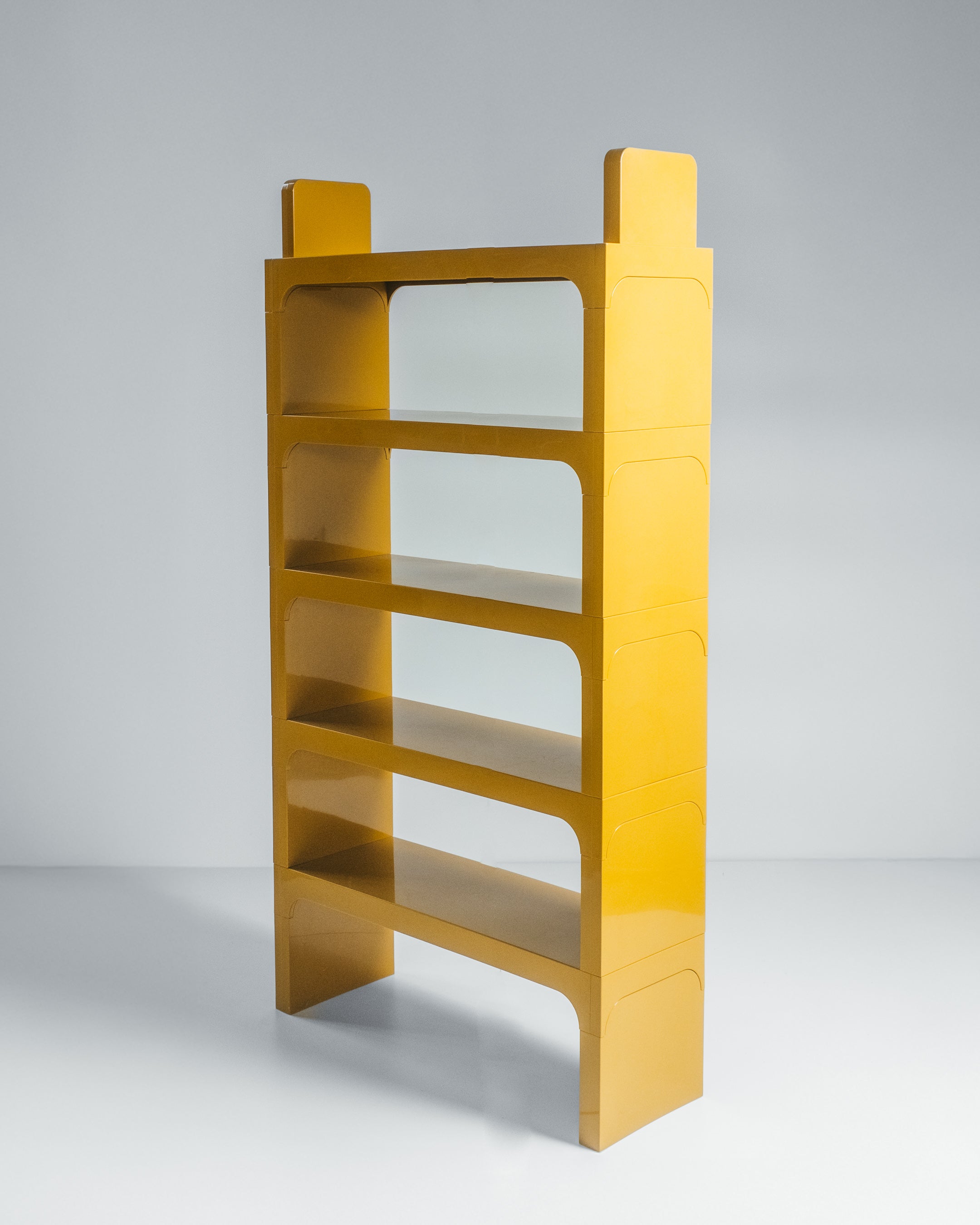 Olaf Von Bohr Bookcase