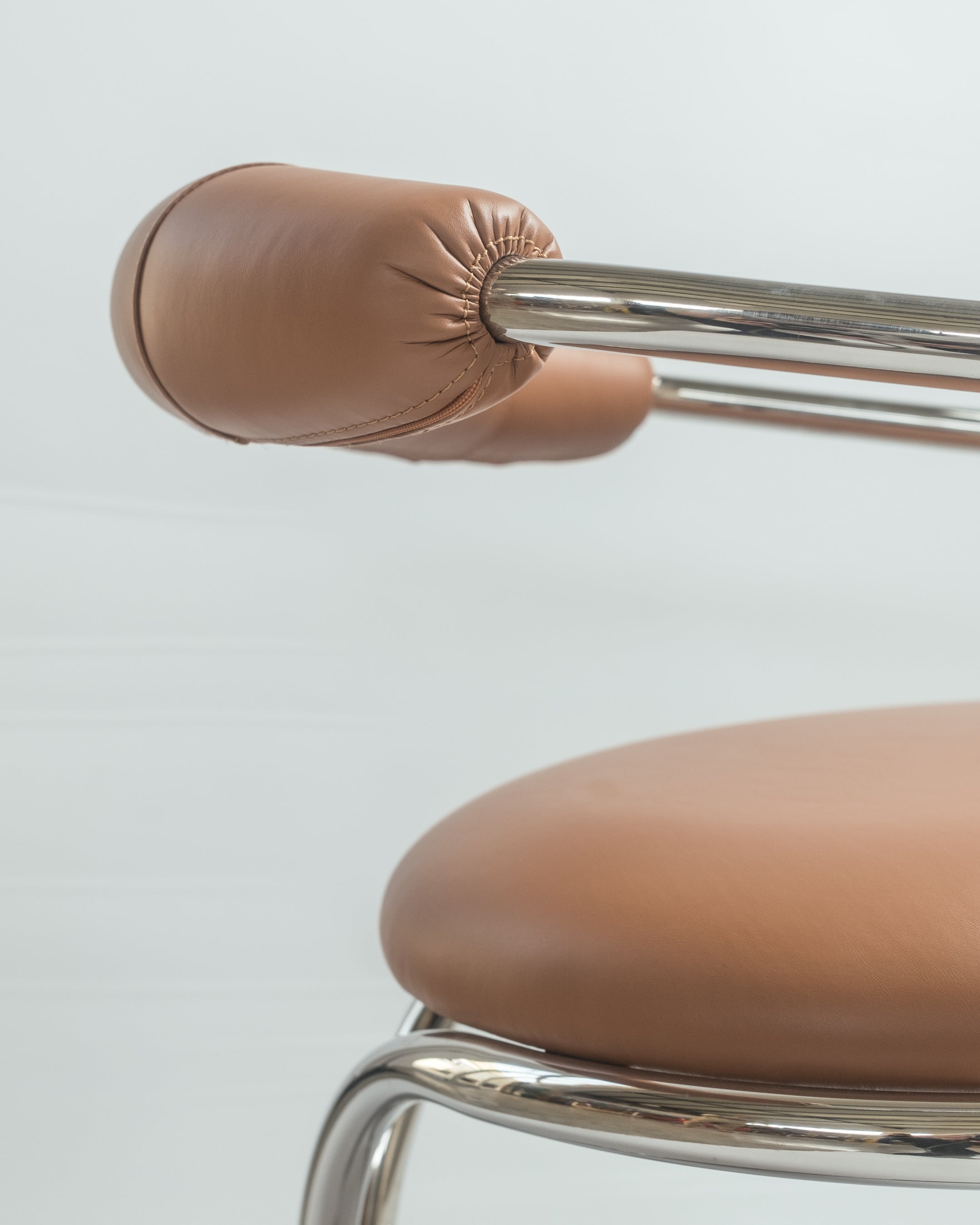 Giotto Stoppino Chair Modern Designer Seating UAE | Forma