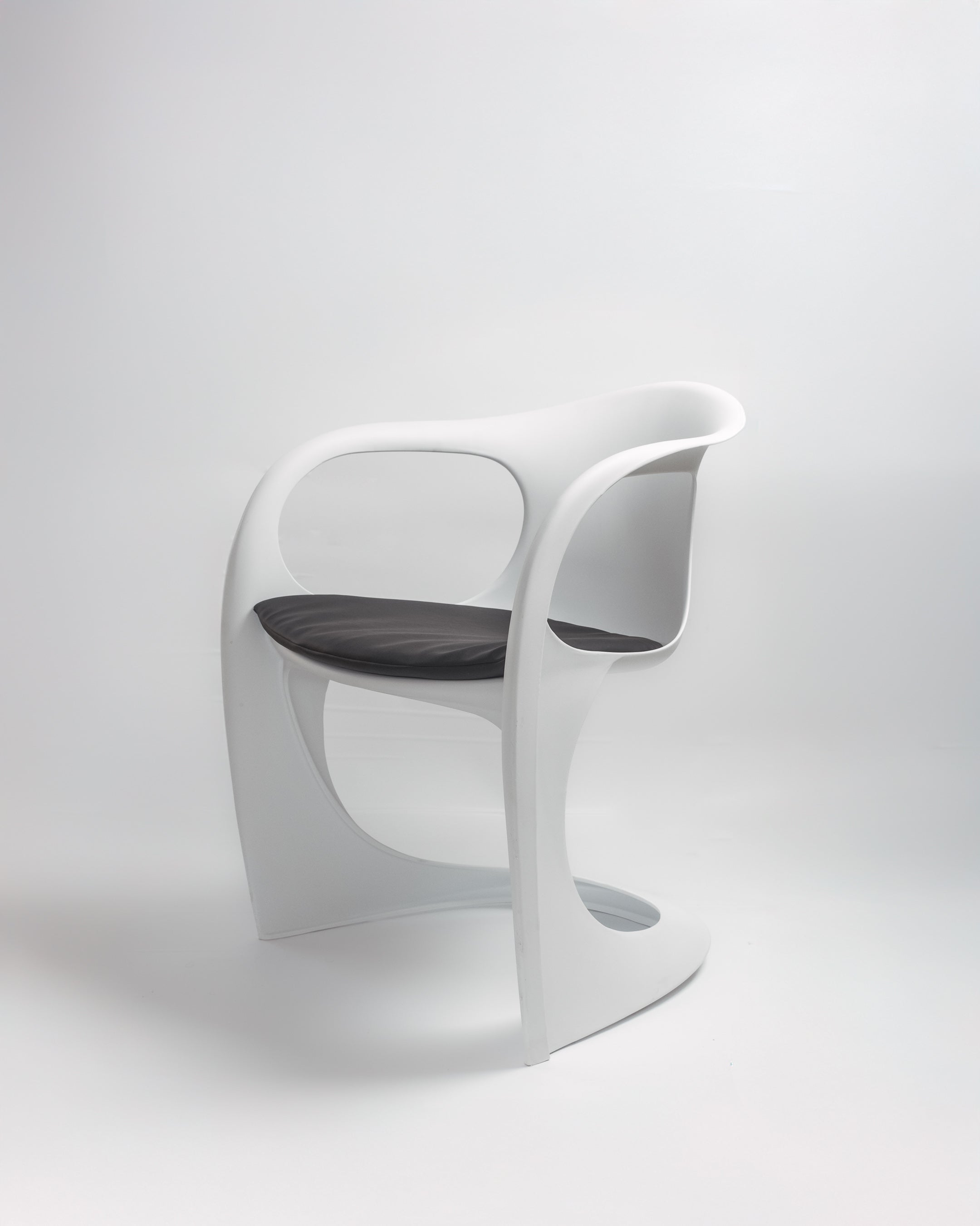Casalino Chair Modern Designer Seating UAE | Forma