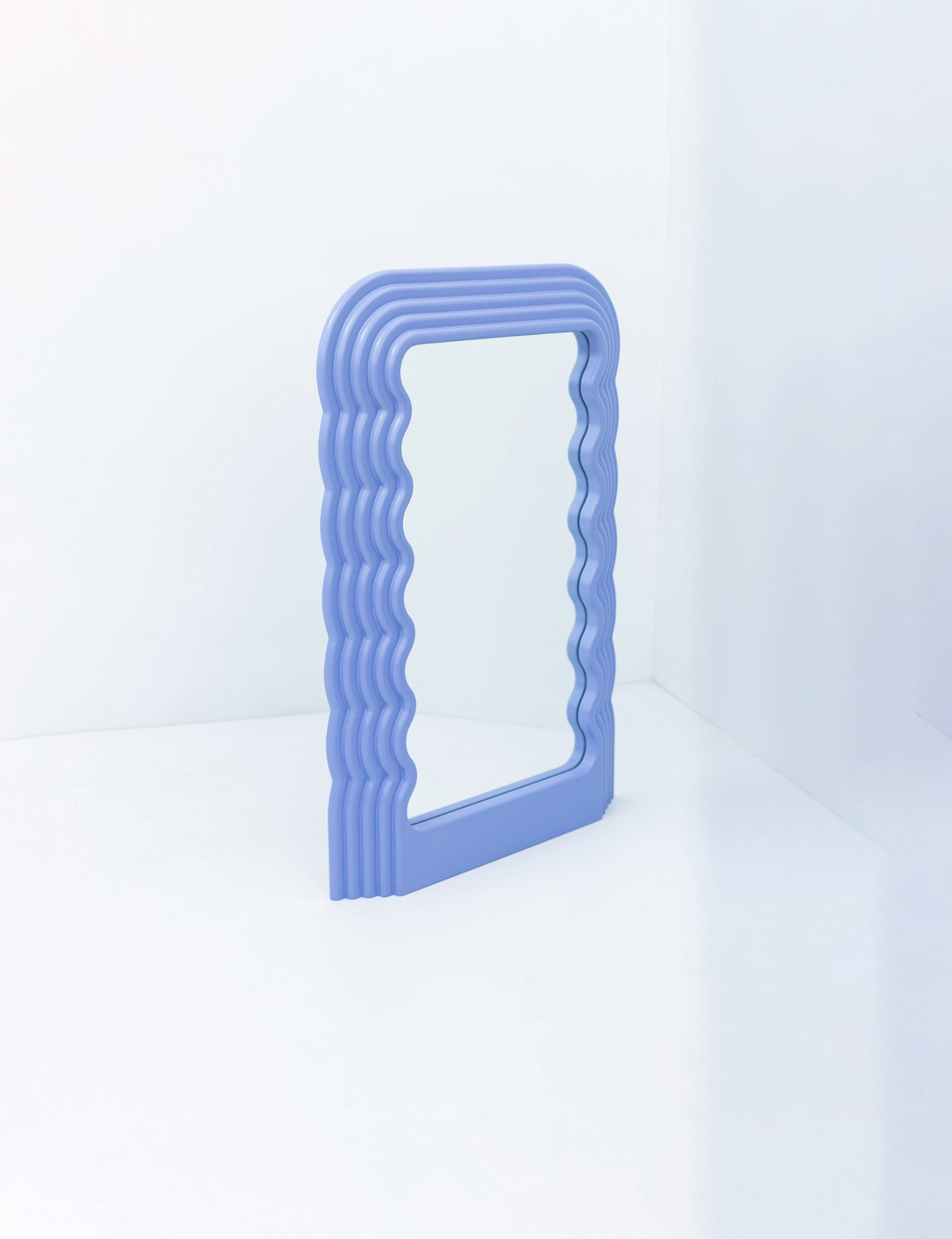 Medium wavy mirror - 14