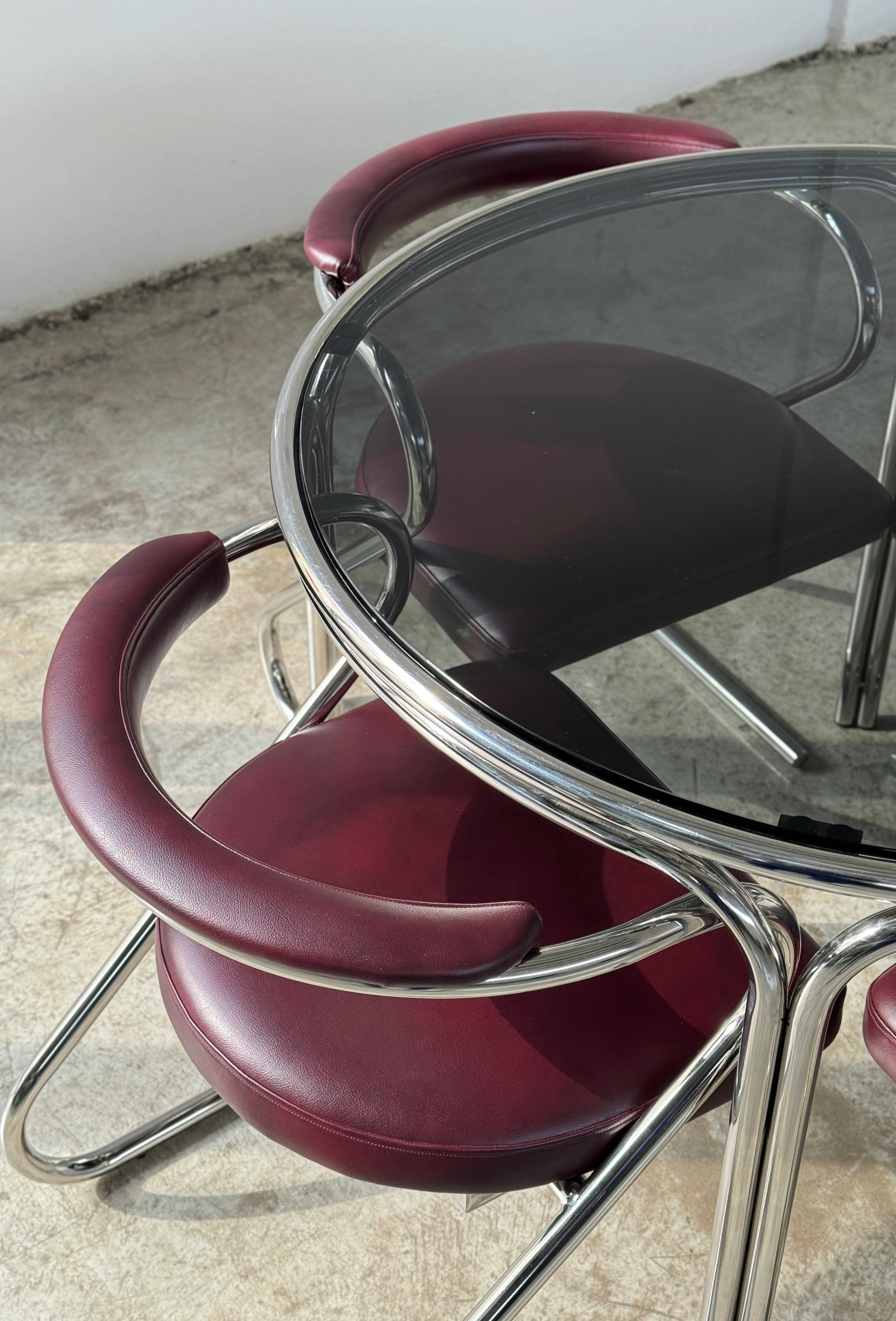 Chrome Z Modern Chrome Designer Chair UAE | Forma