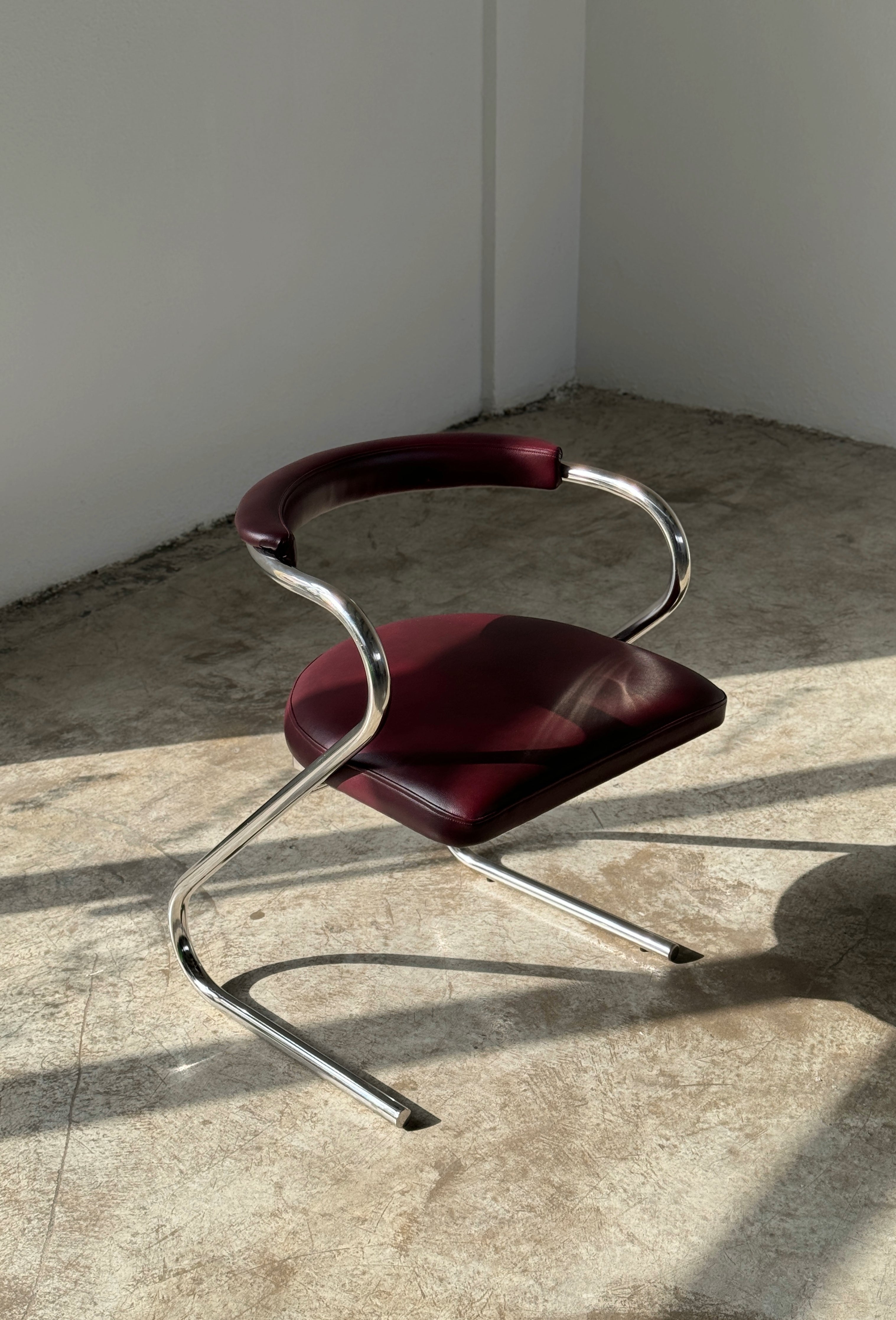 Chrome Z Modern Chrome Designer Chair UAE | Forma