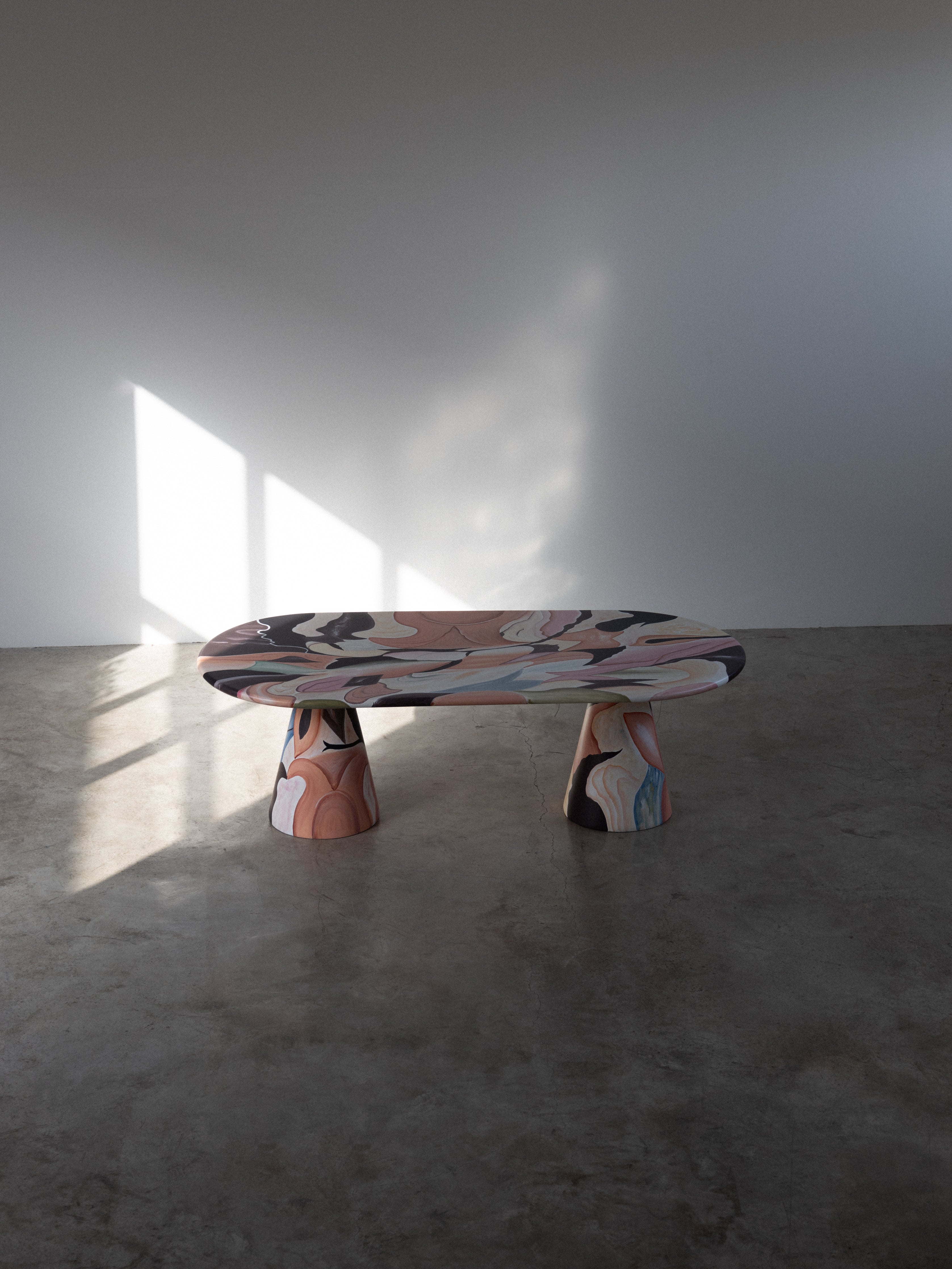 Meltingpot Dining Table – Stylish dining table combining a minimalist wood top with a robust metal frame, designed to complement modern home decor.