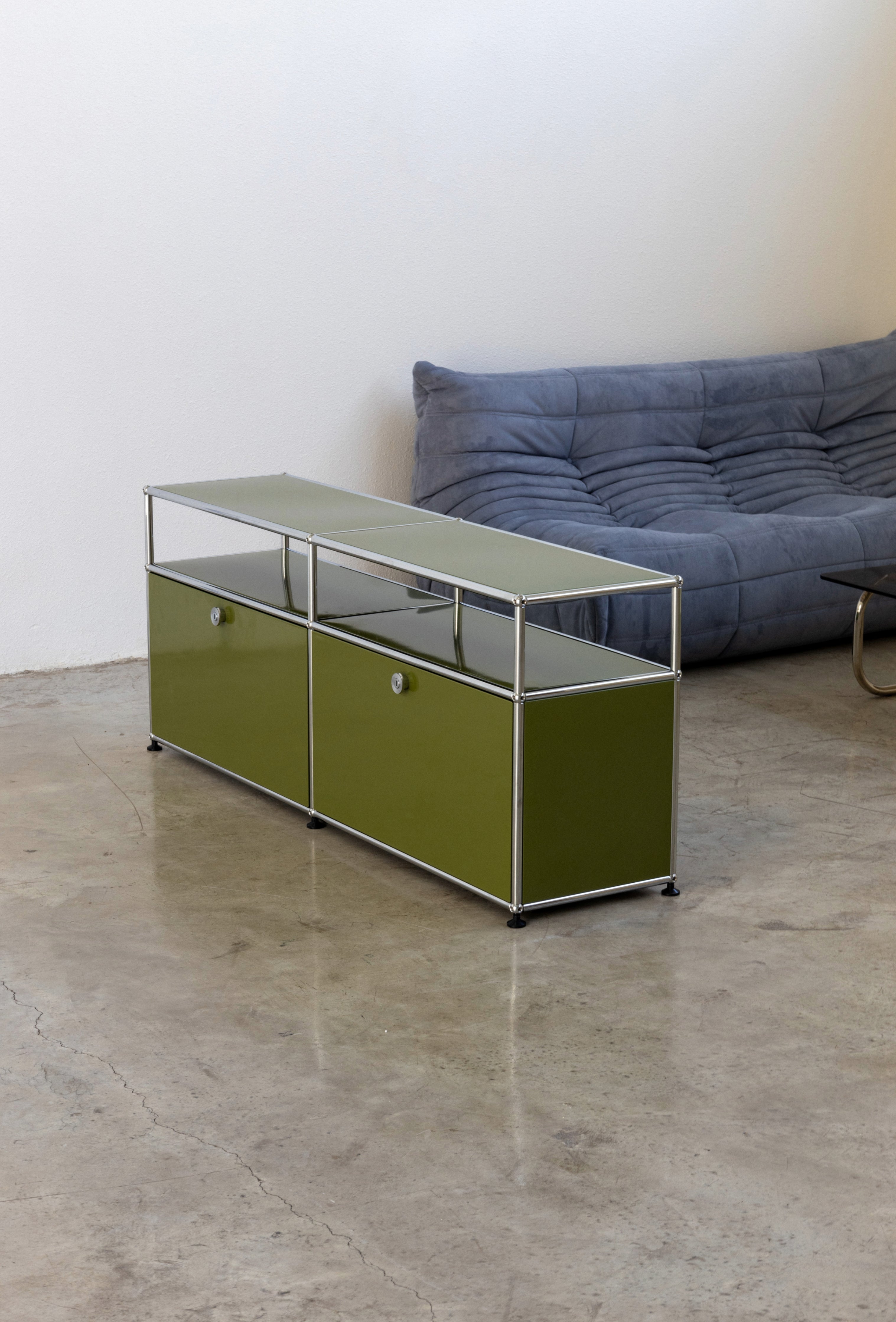 USM Haller 2x2 Sliding Doors Modular Storage UAE | Forma