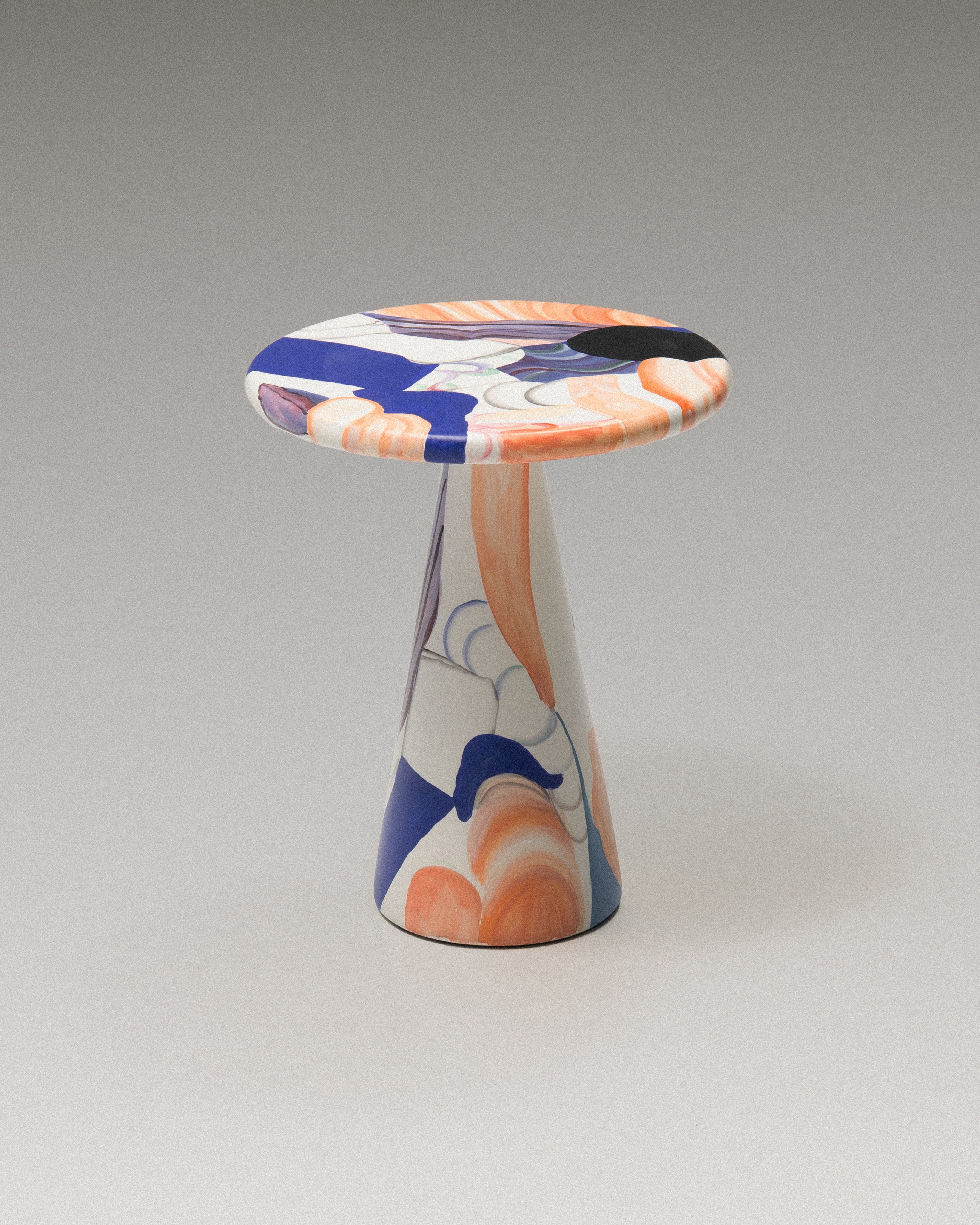 Meltingpoint Side Table-thumbmail-2