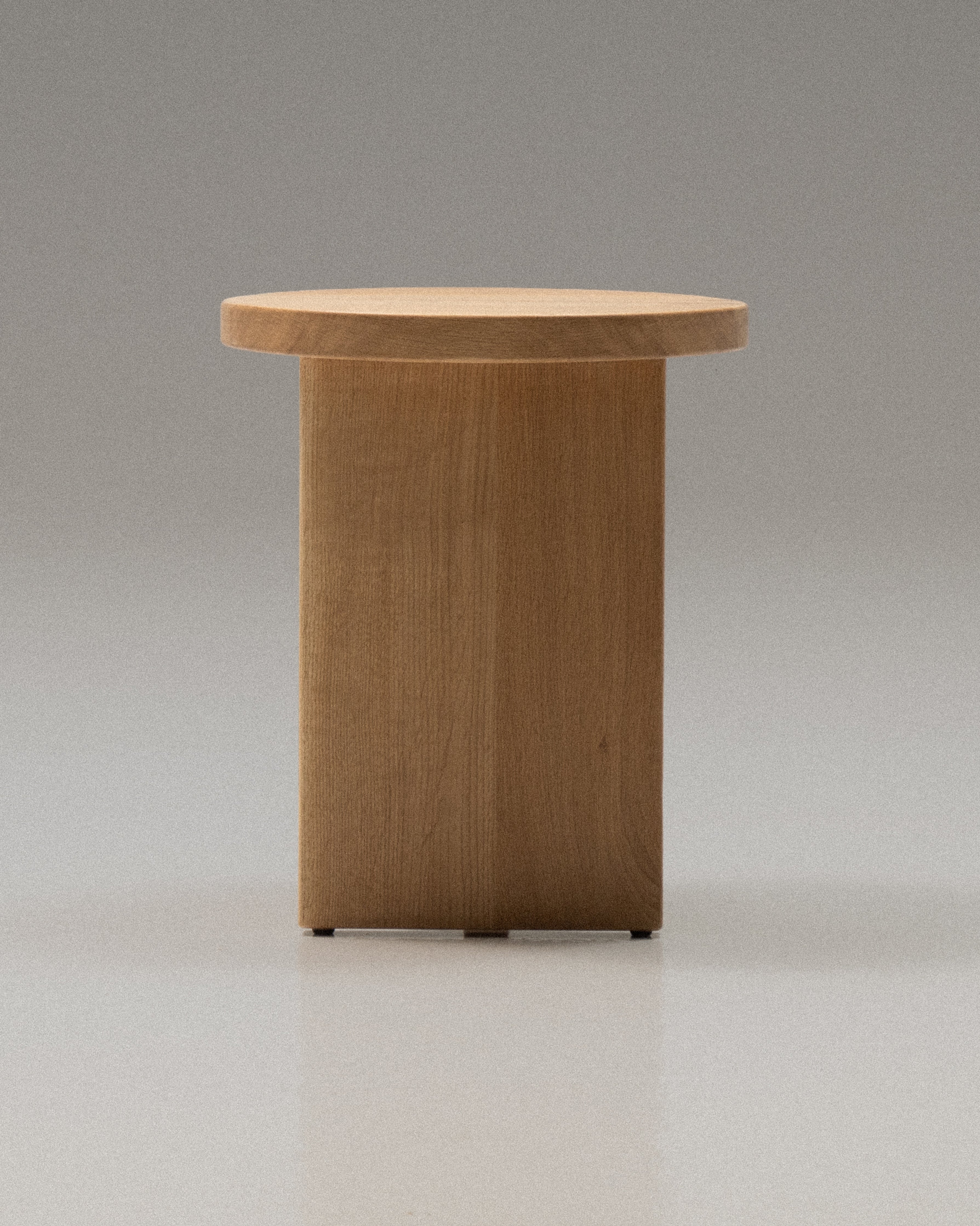 Tee Side Table modern accent furniture