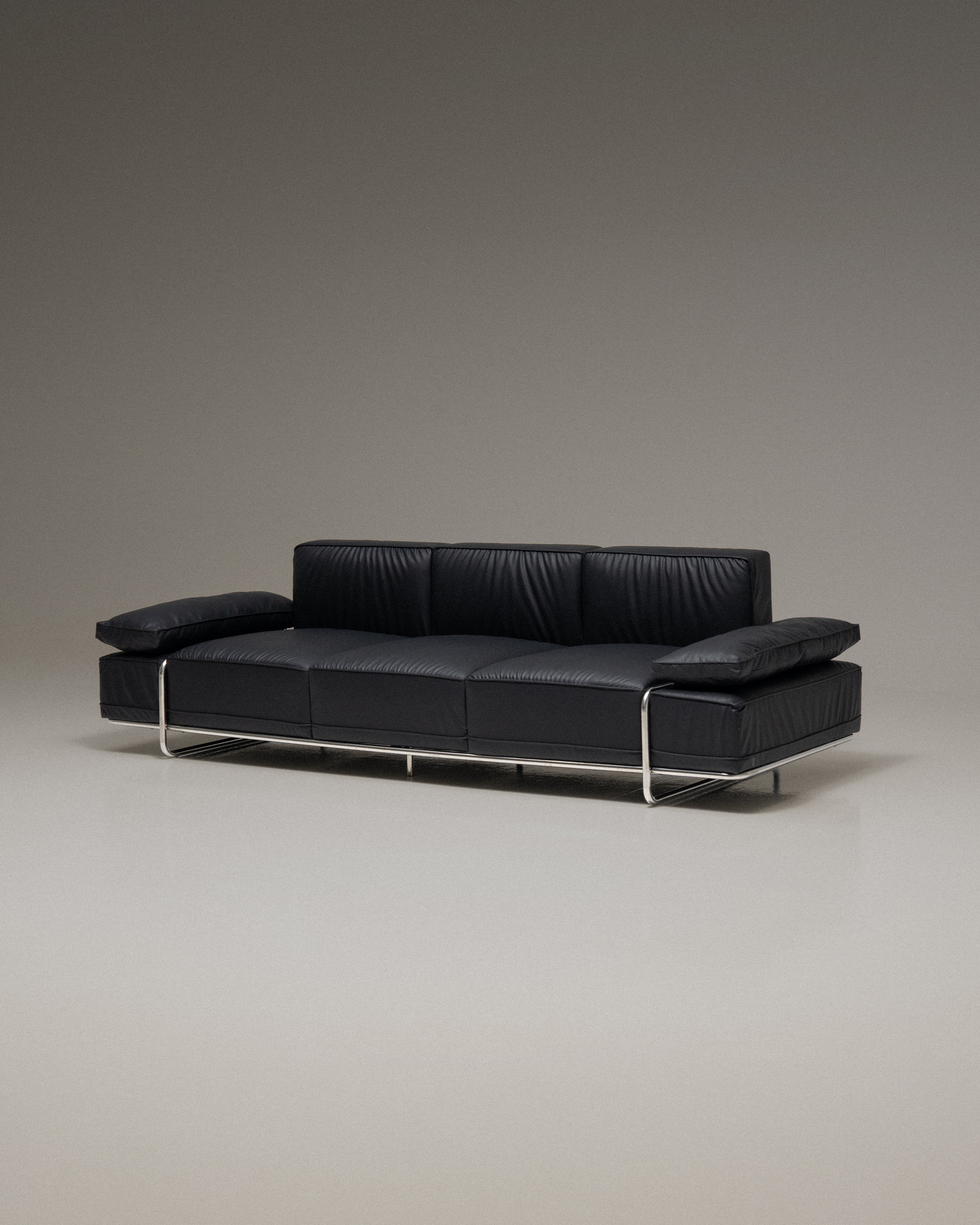 Noir Sofa-thumbmail-2