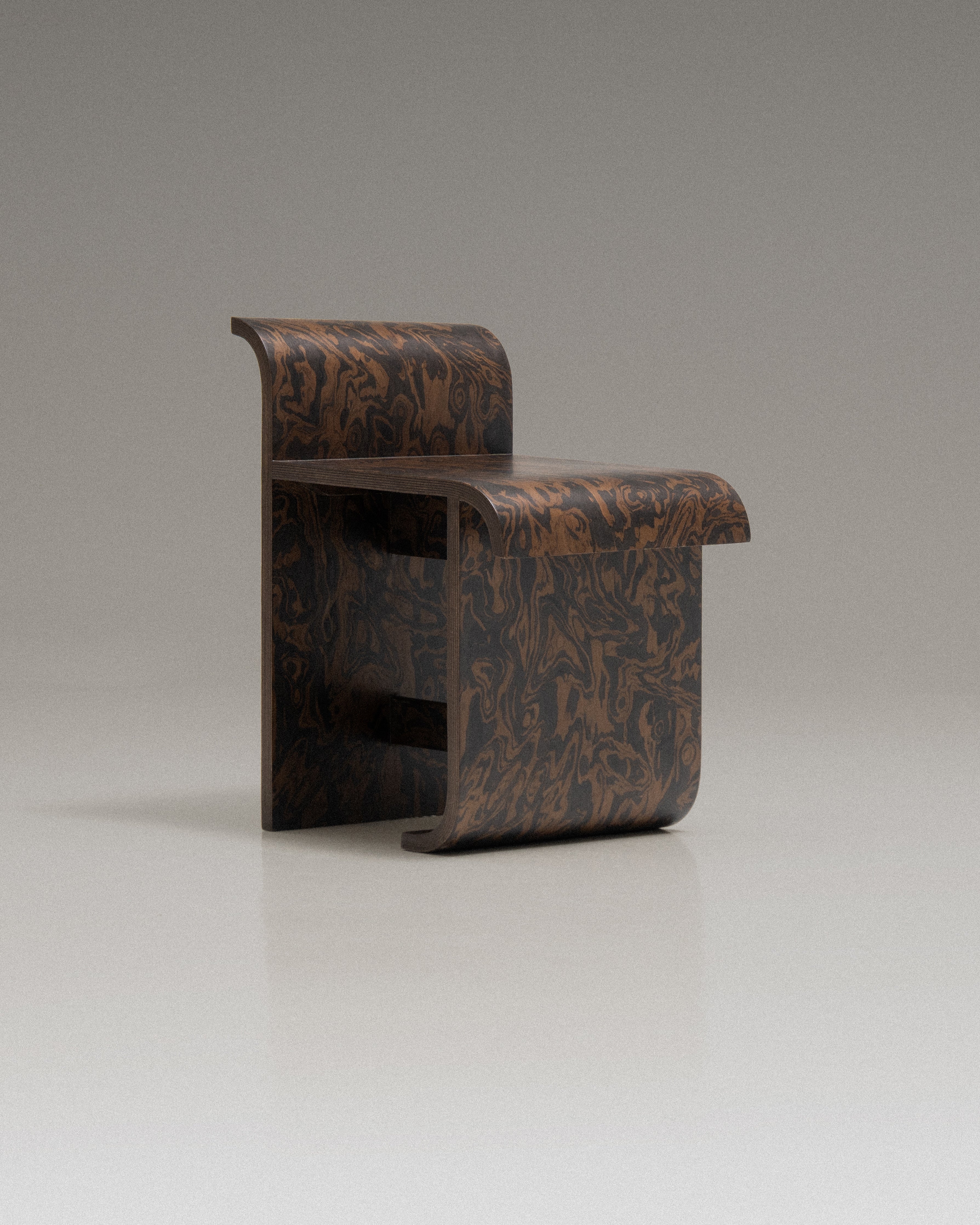 DRY Kiss Stool-thumbmail-2