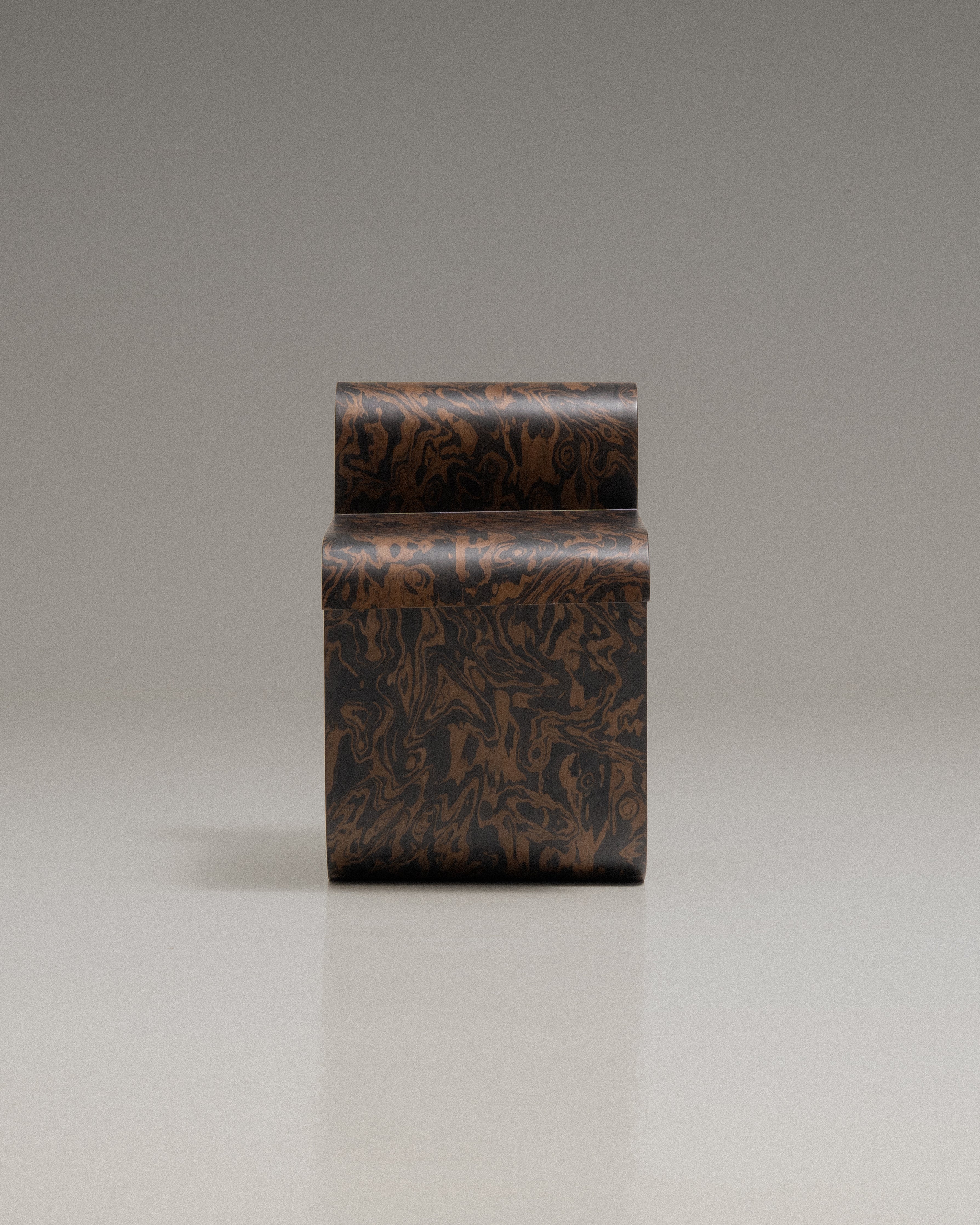 DRY Kiss Stool-thumbmail-1