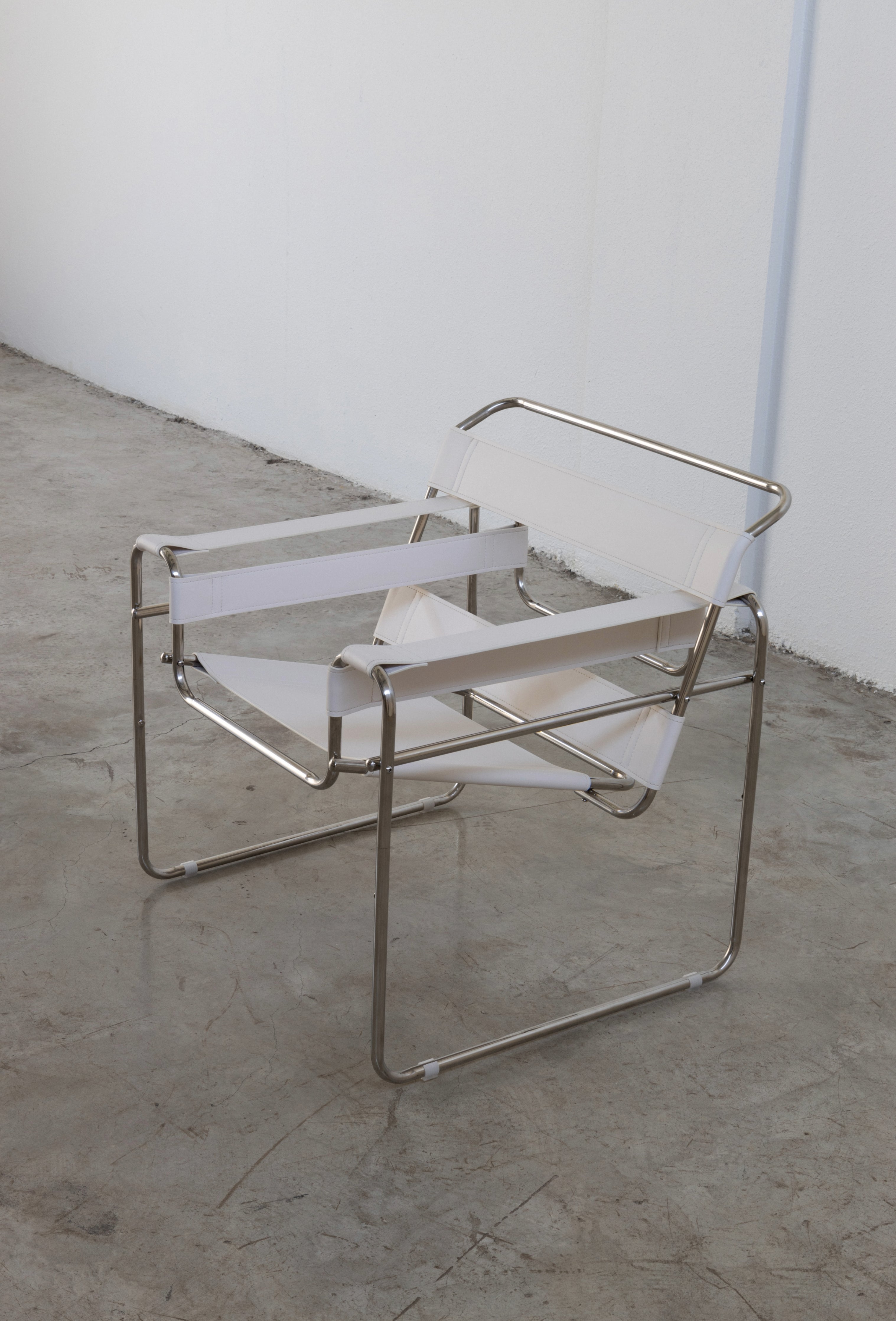 Wassily Chair - Forma - UAE