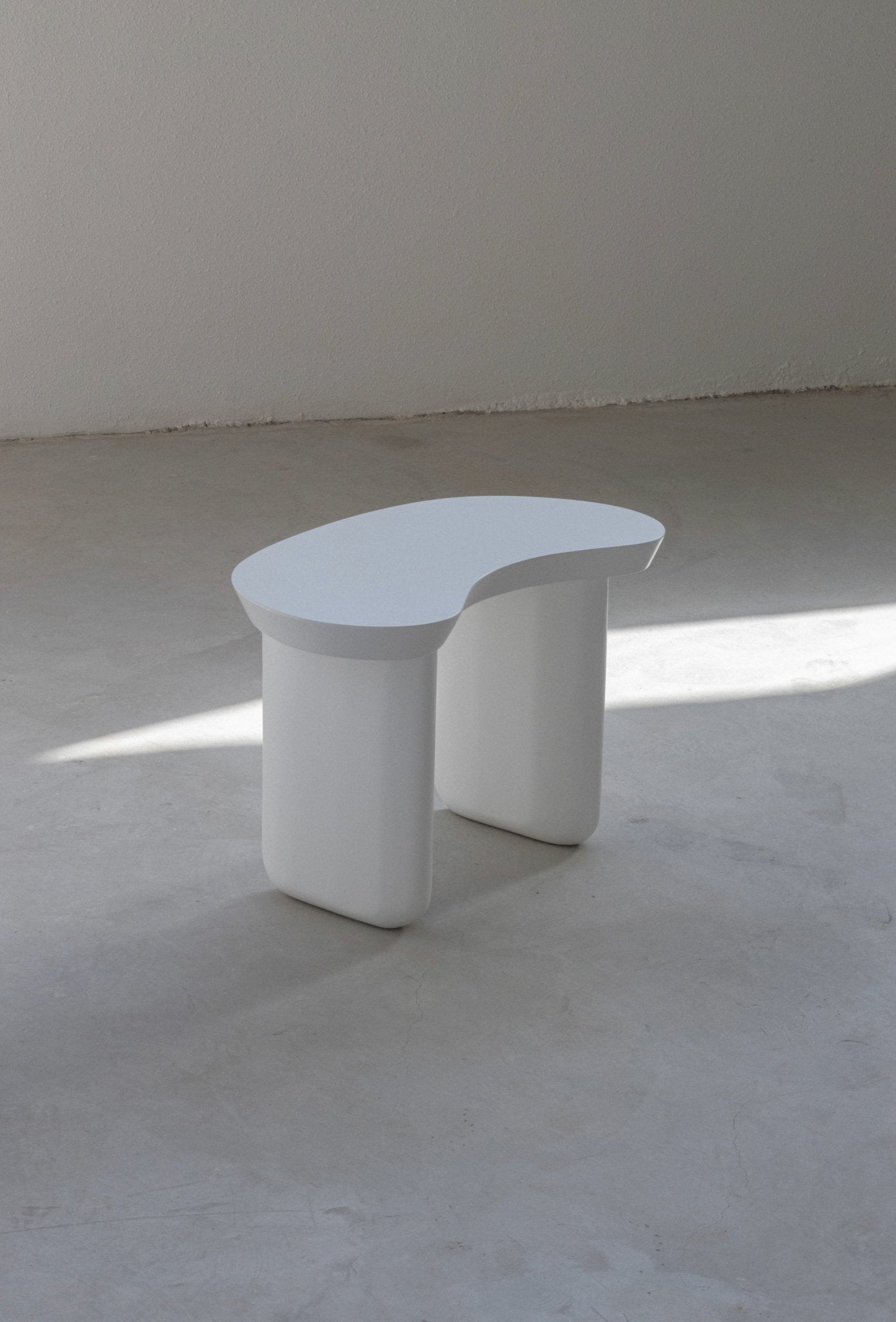 Side table - Forma - UAE - 1