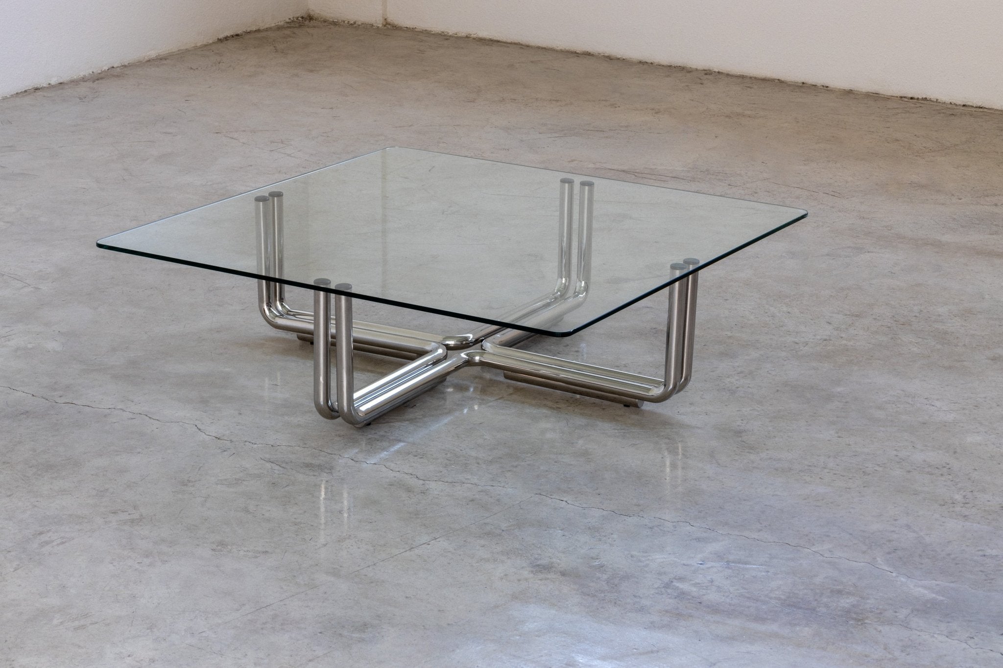 Cassina 784 Coffee Table | Minimalist Glass Table UAE – Forma