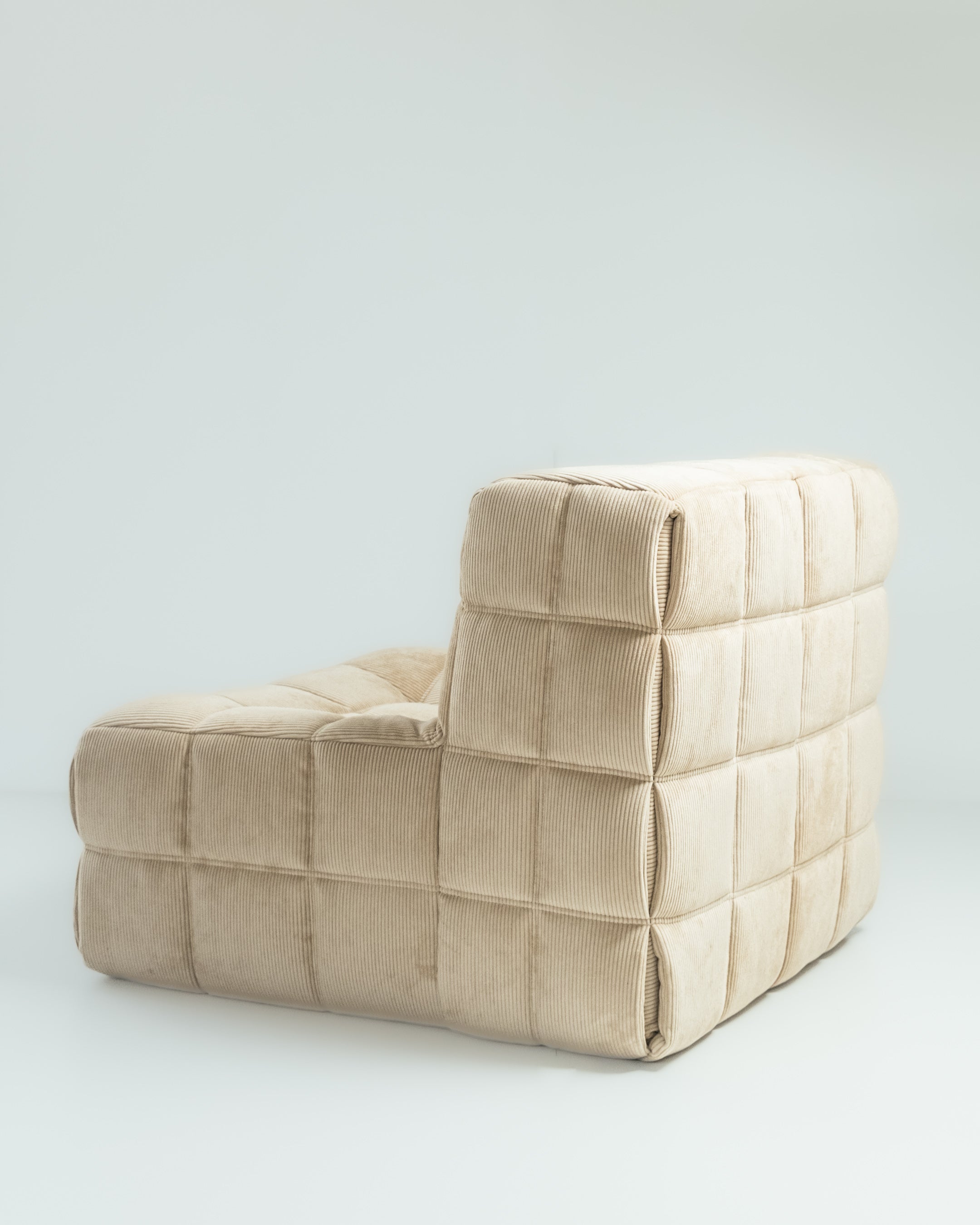 Kashima Chair Modern Designer Seating UAE | Forma