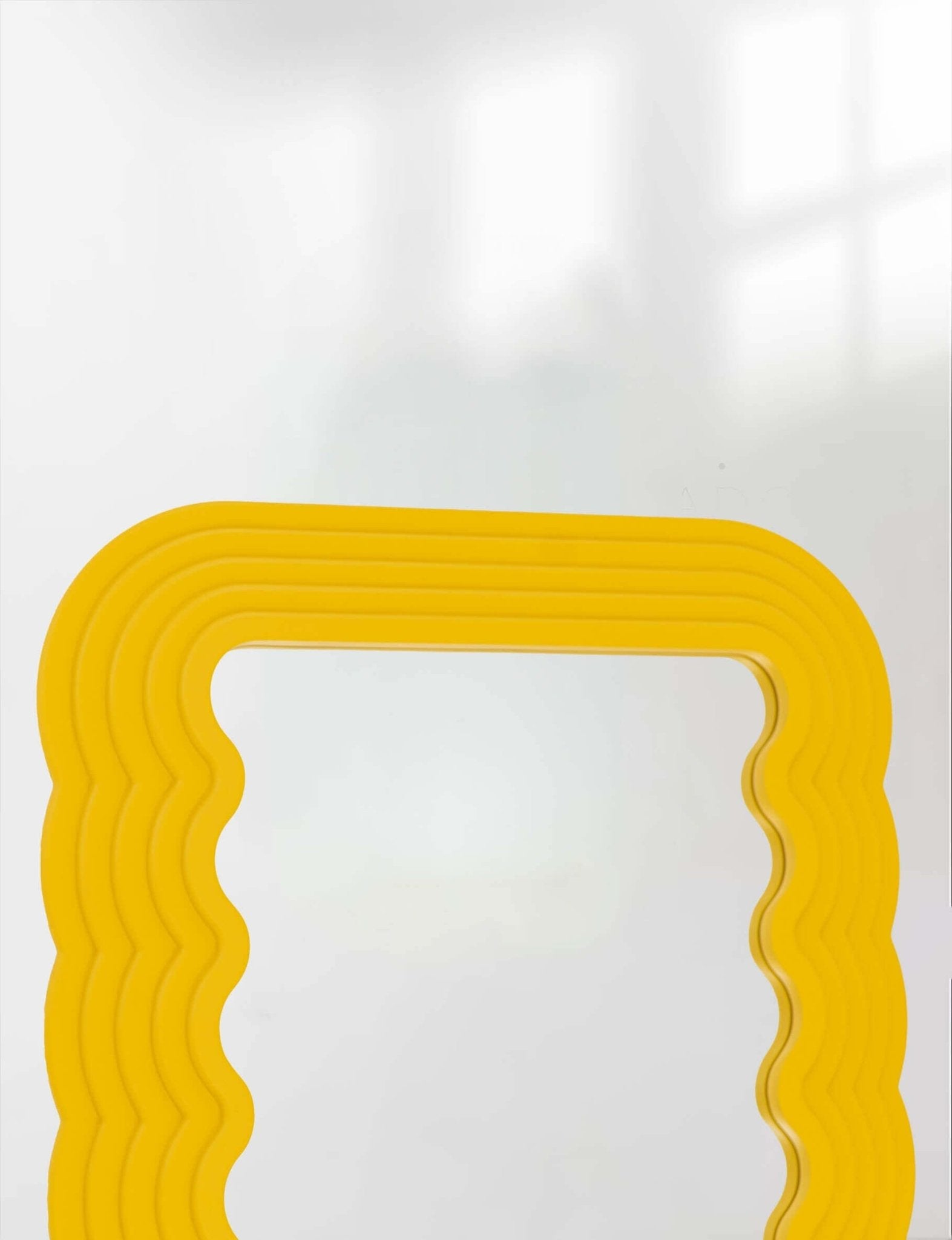 Cube wavy mirror - Forma - UAE - 1