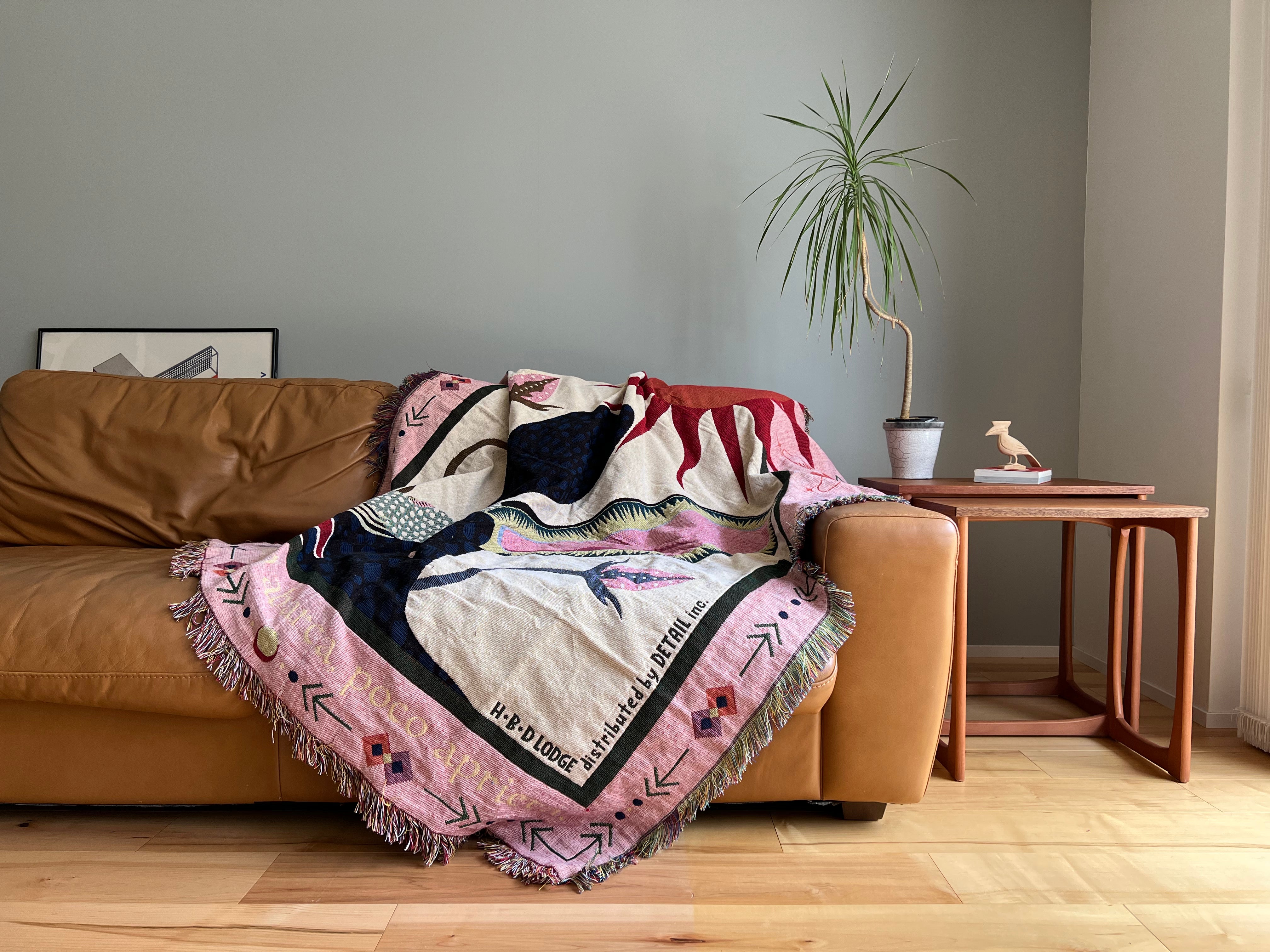 OAX Throwket Rabbit Soft Cozy Blanket Design UAE | Forma