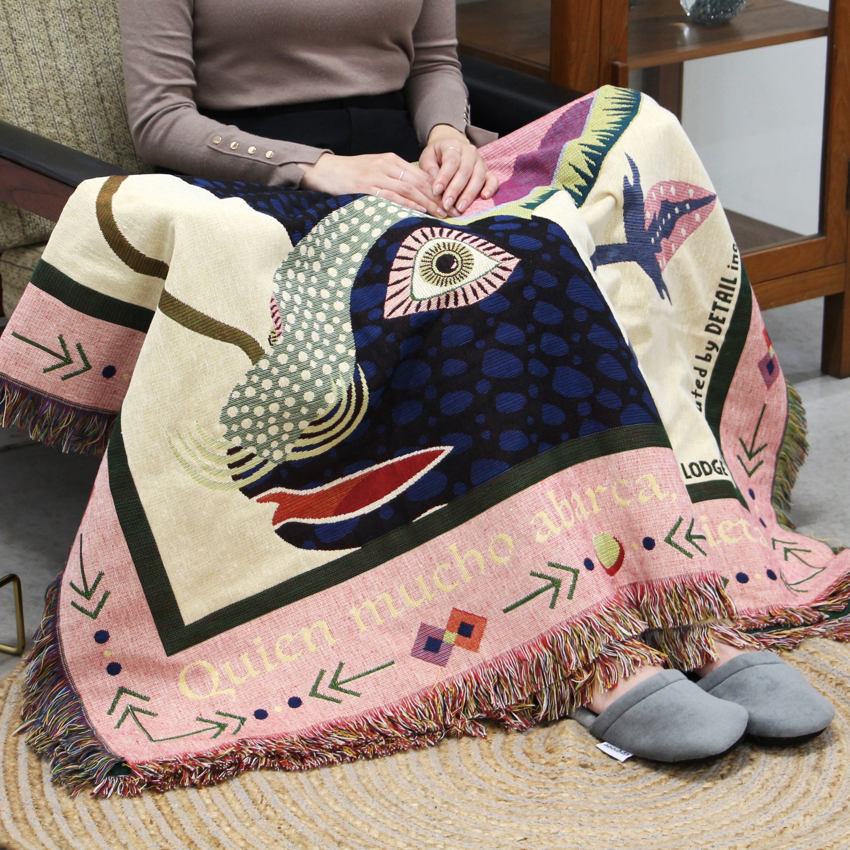 OAX Throwket Rabbit Soft Cozy Blanket Design UAE | Forma