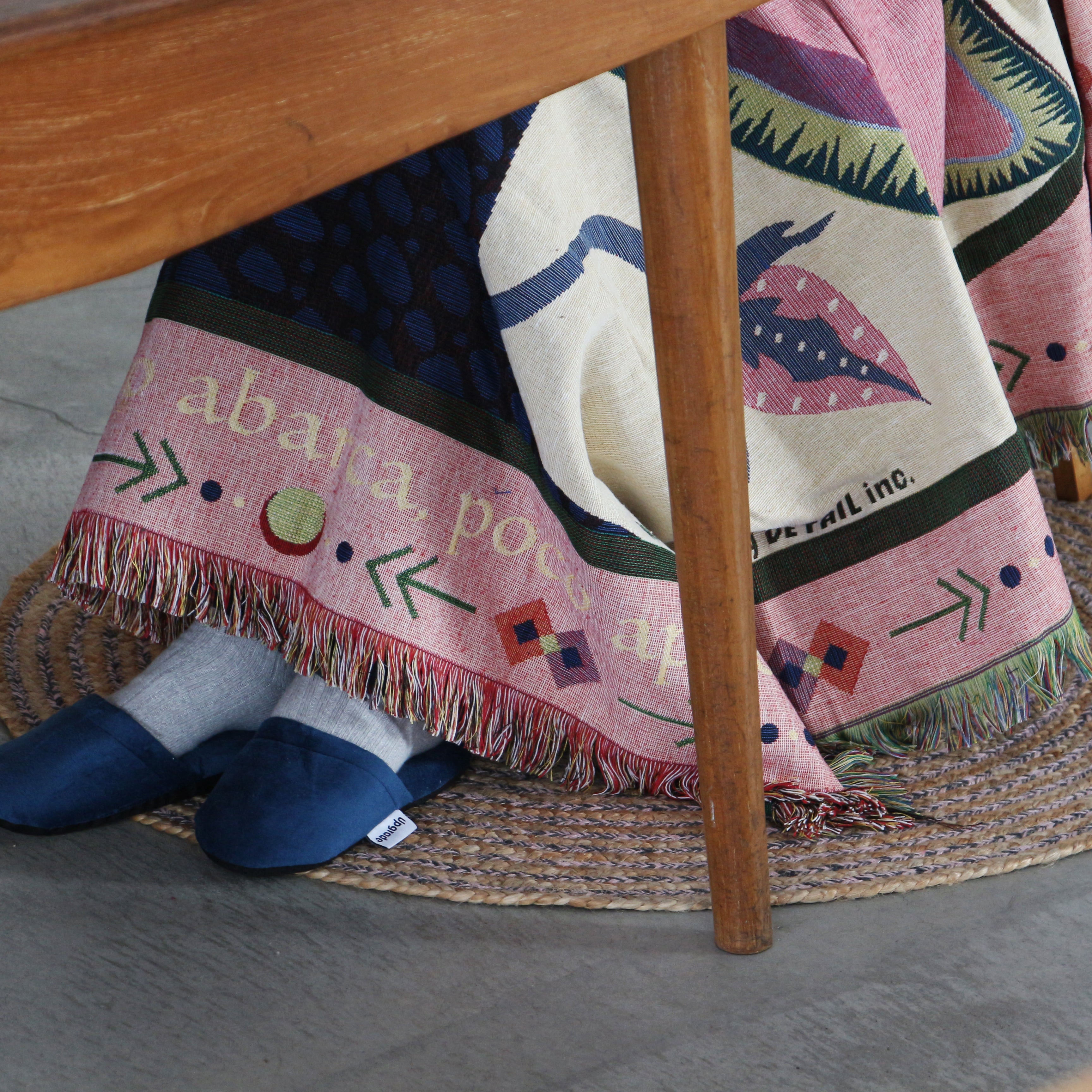 OAX Throwket Rabbit Soft Cozy Blanket Design UAE | Forma