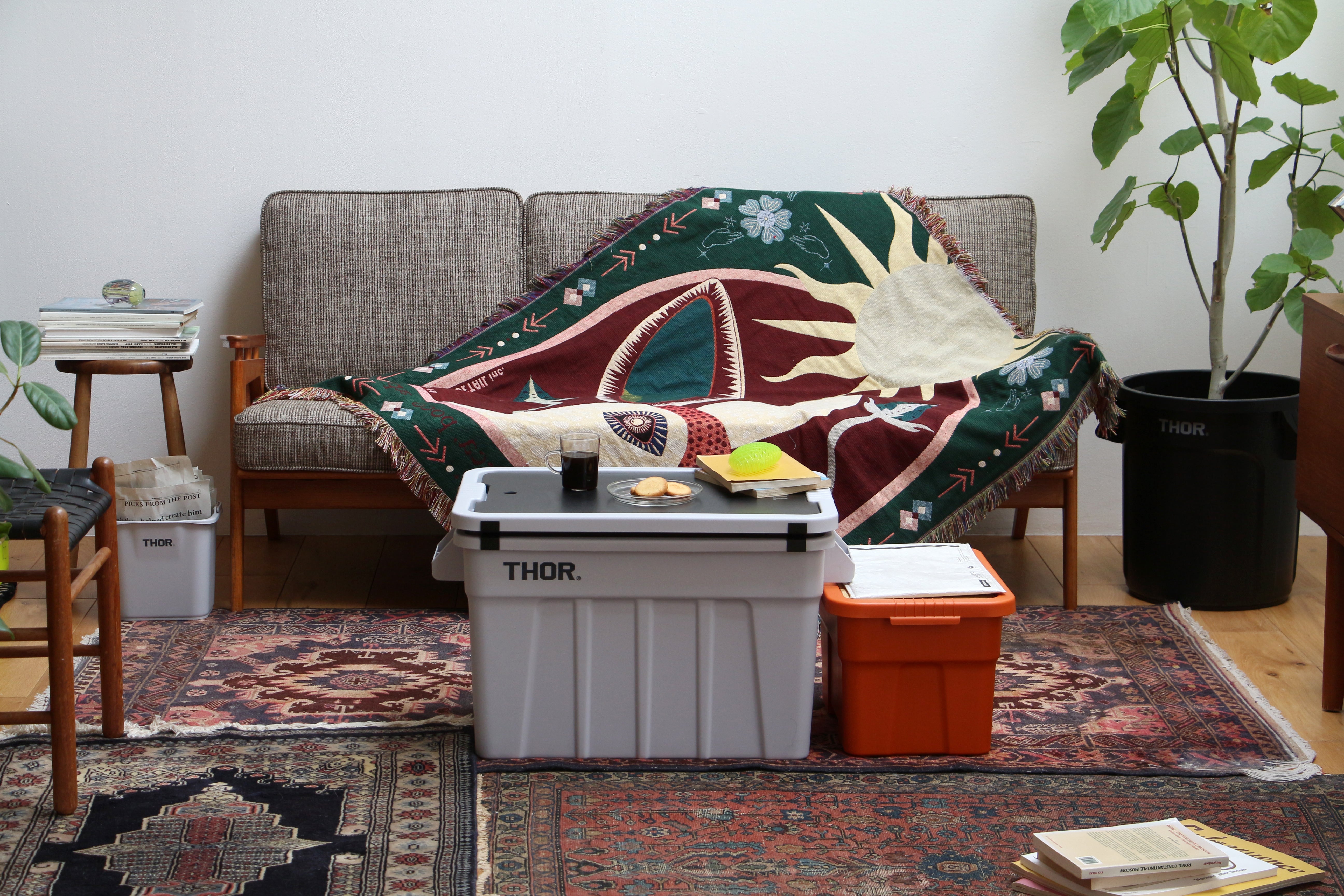 OAX Throwket Rabbit Soft Cozy Blanket Design UAE | Forma