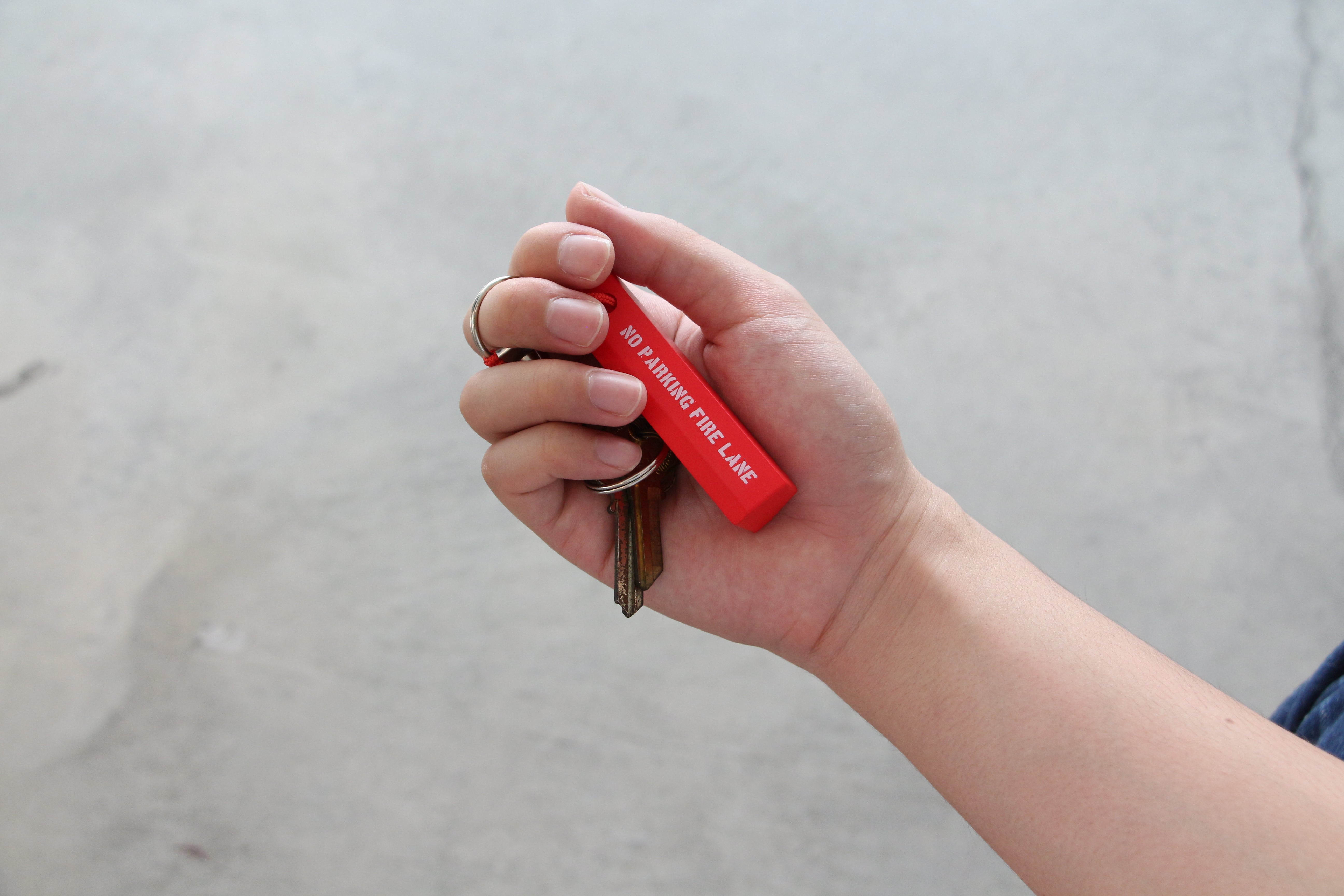 Parking Curb Keyring Minimal Car-Inspired Accessory UAE | Forma