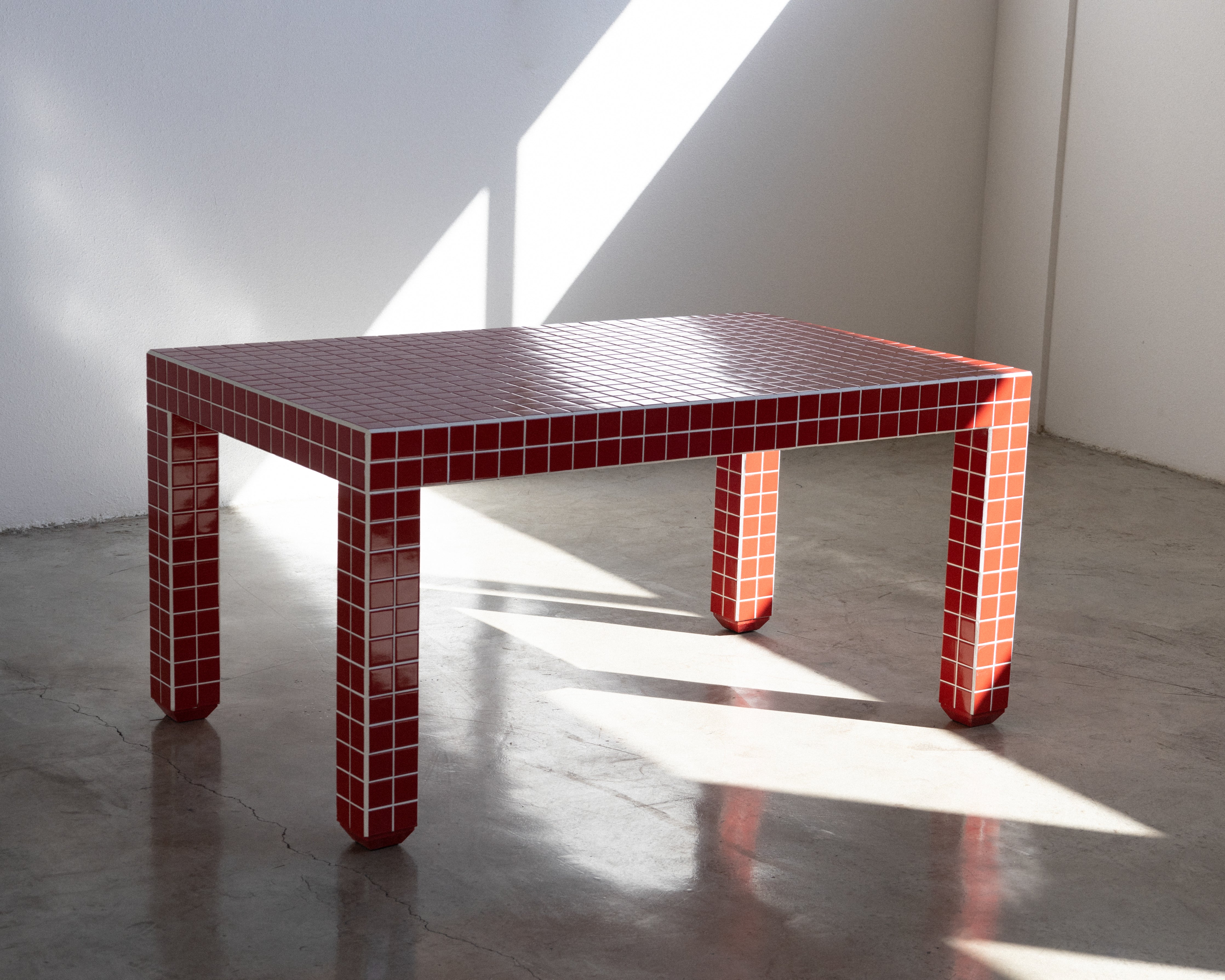 Tiles Dining Table Modern Stylish Dining Table UAE | Forma