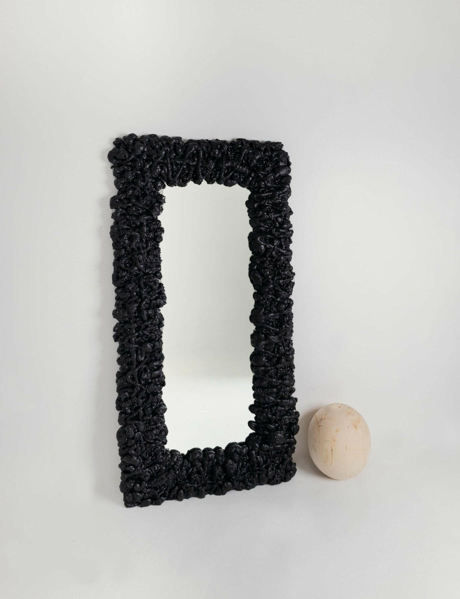 Foam mirror - Forma - UAE - 1