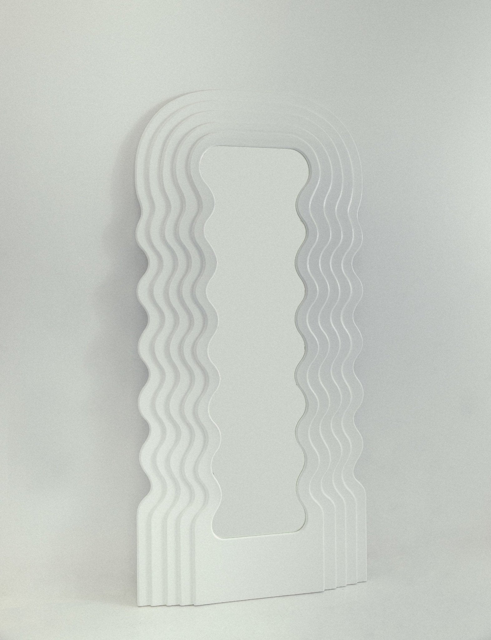 Round wavy mirror - Forma - 10